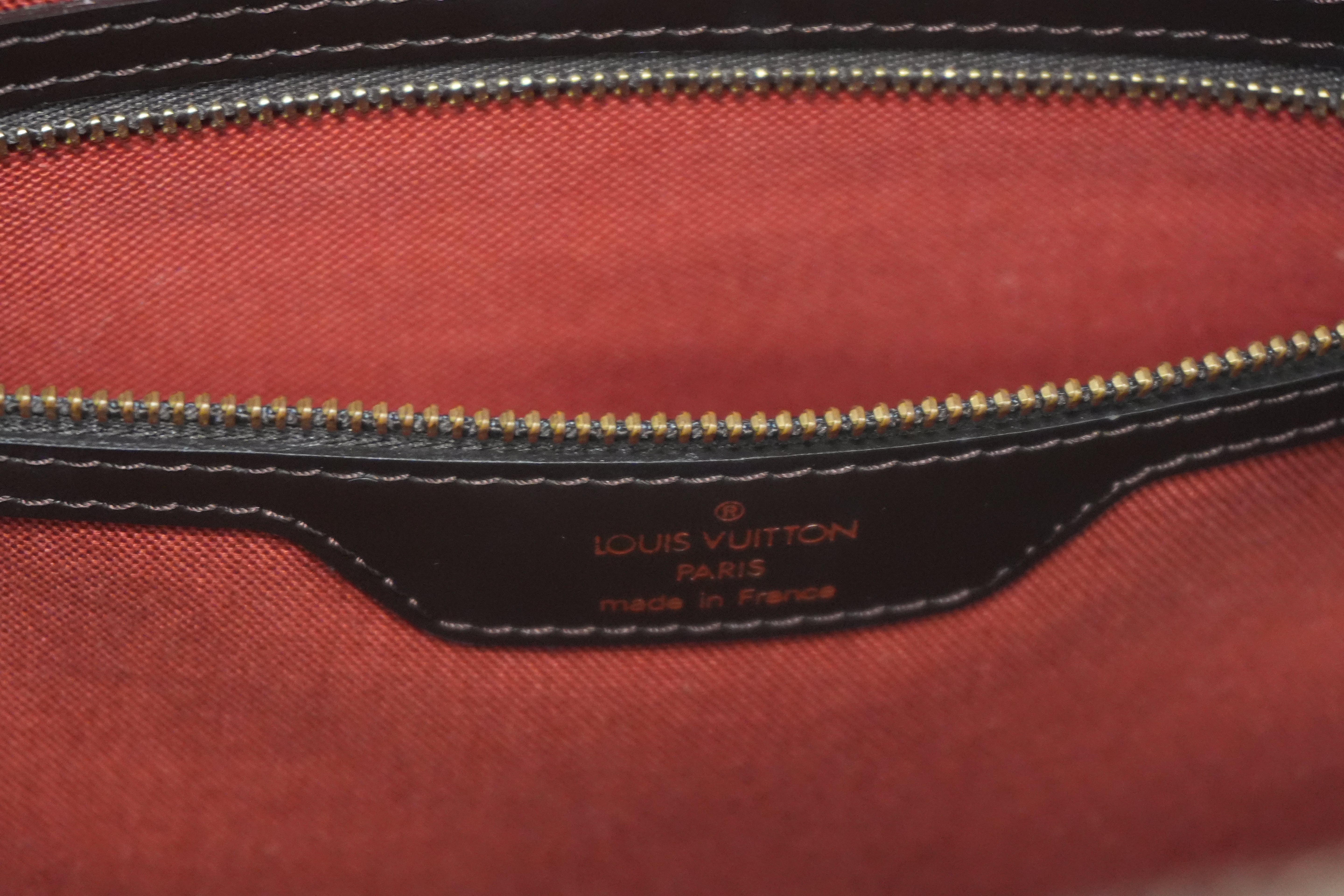 Pre-owned Louis Vuitton Damier Ebene Nolita Travel Bag