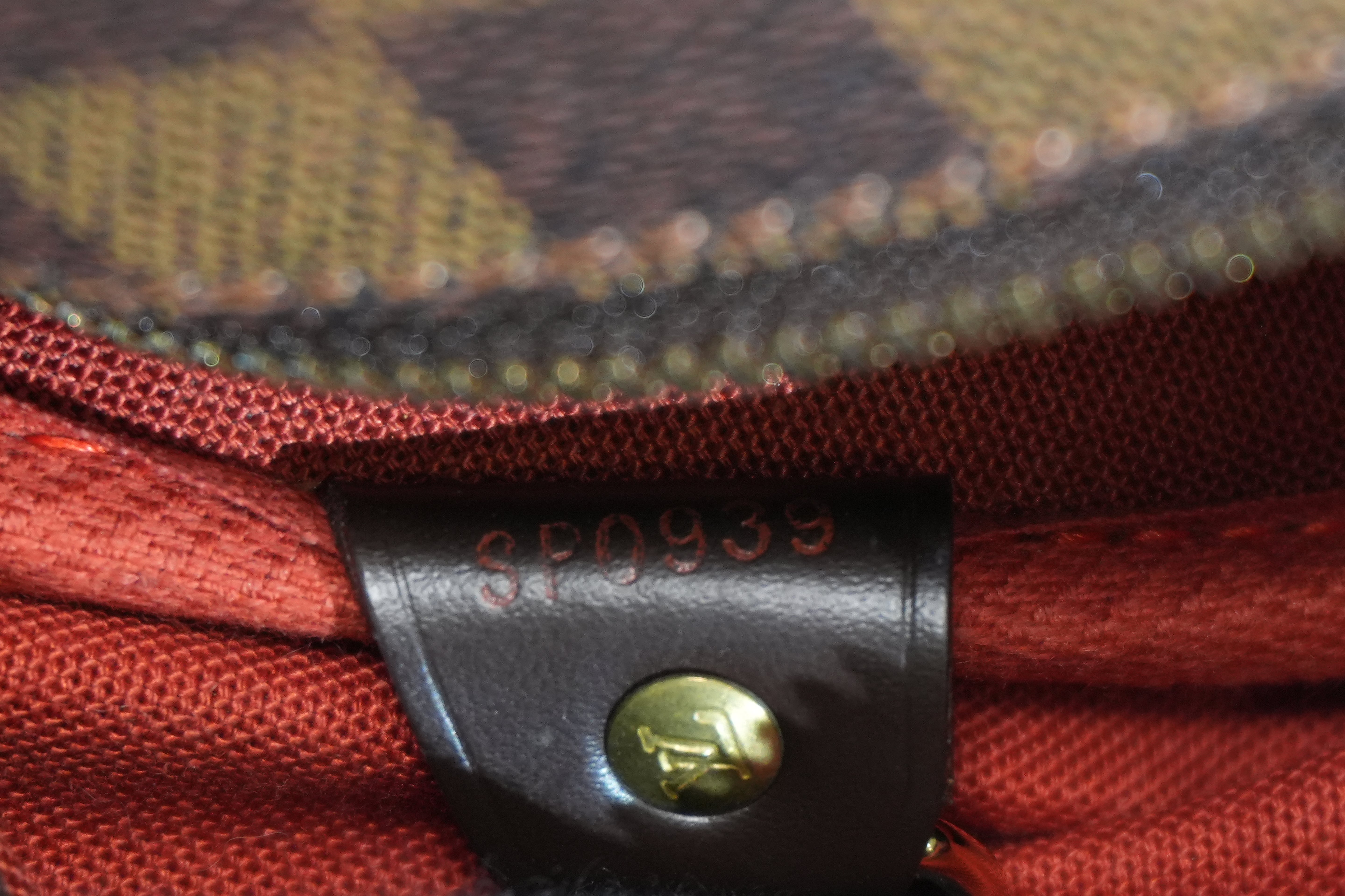 Pre-owned Louis Vuitton Damier Ebene Nolita Travel Bag