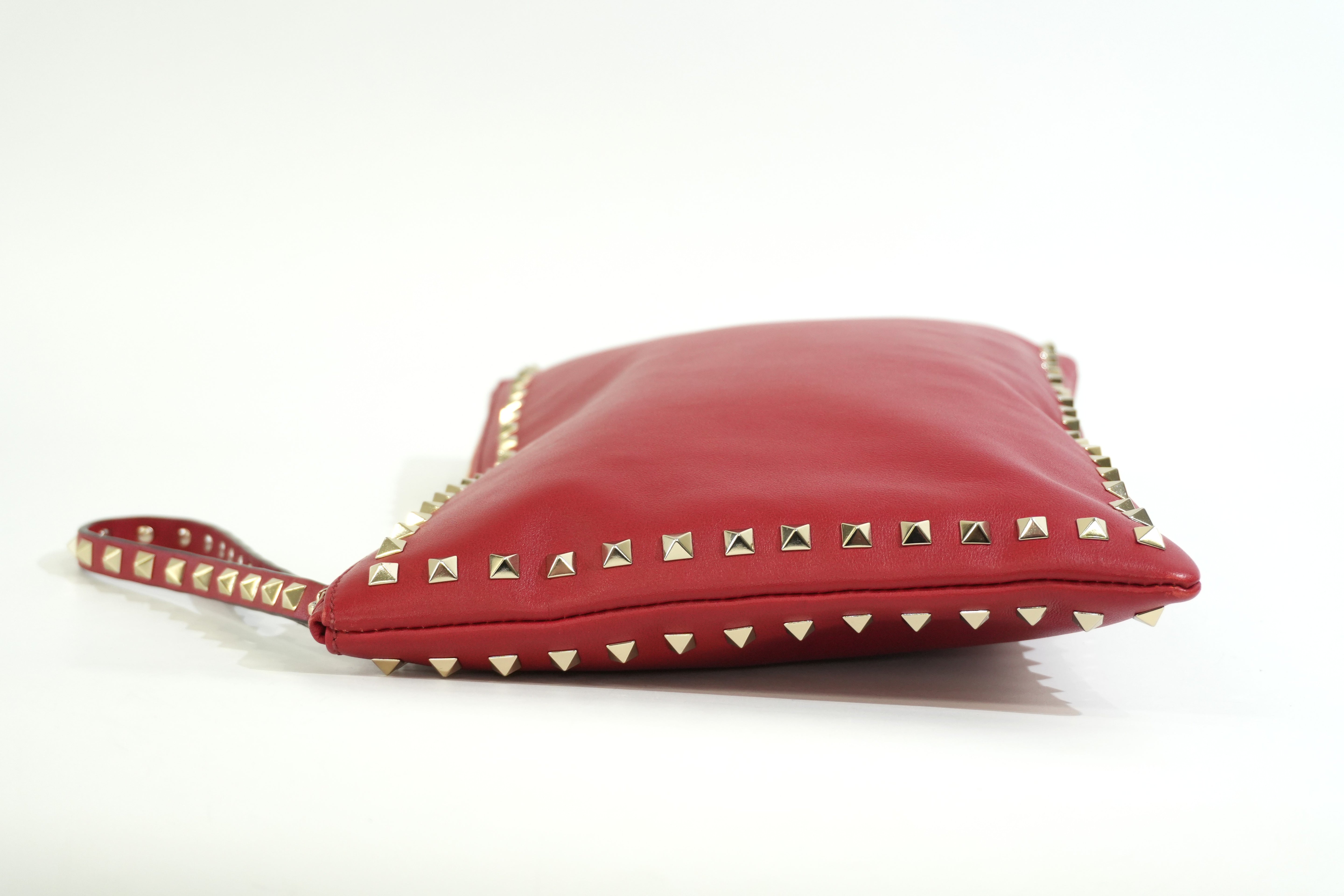 Pre-owned Valentino Wrist Clutch Bag Red