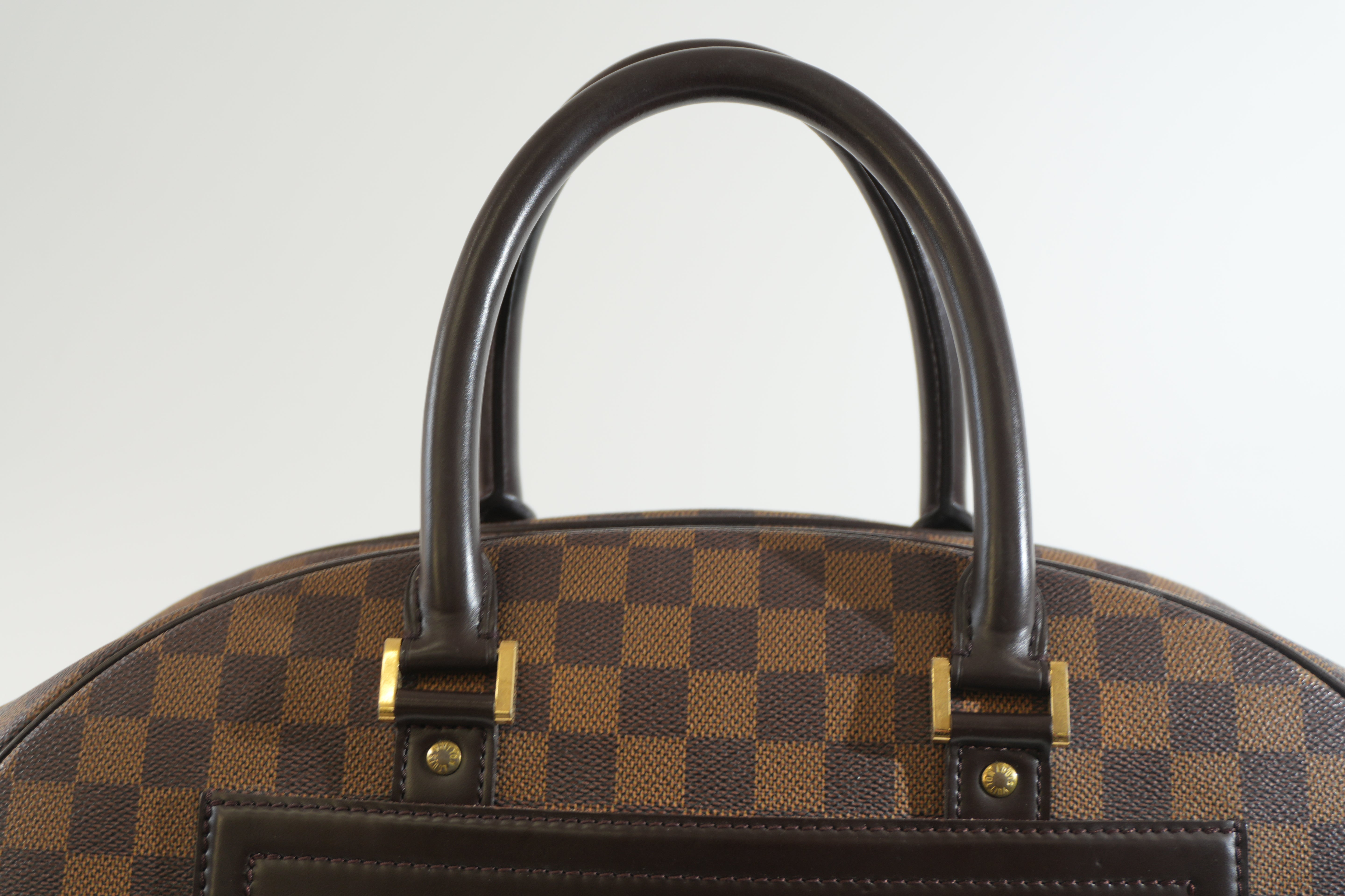 Pre-owned Louis Vuitton Damier Ebene Nolita Travel Bag