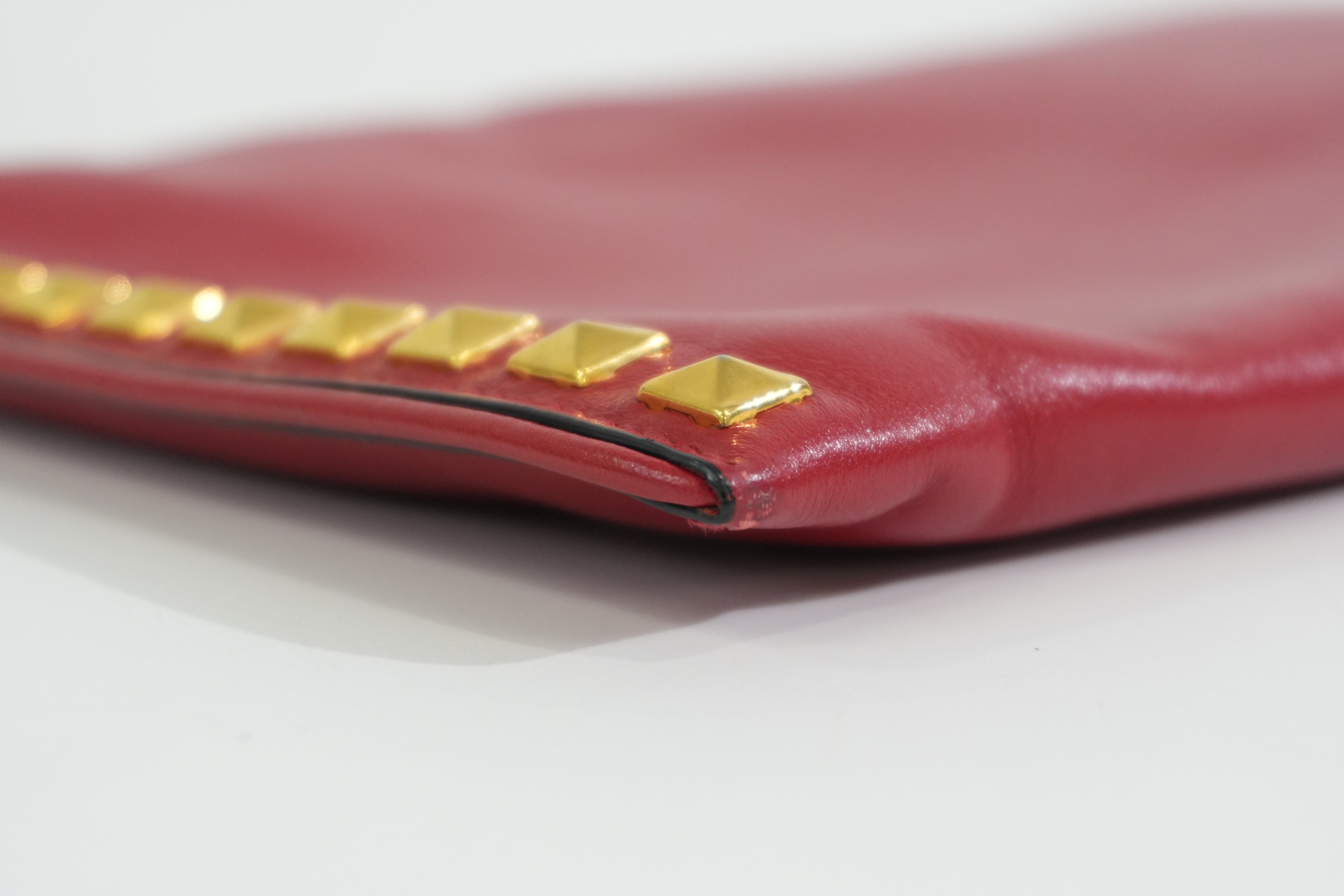 Pre-owned Miumiu Calfskin Leather Studded Clutch Bag Red