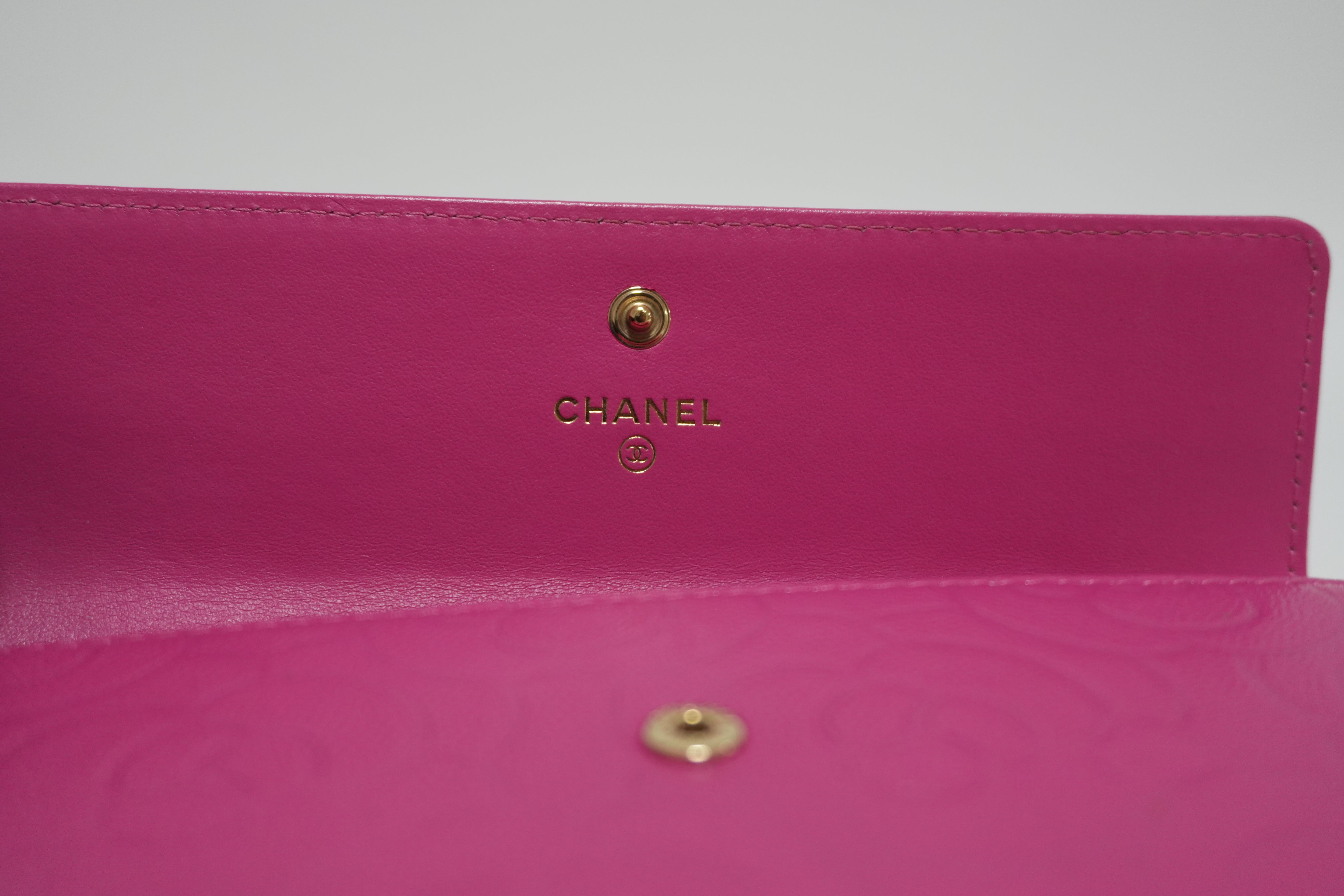 Chanel Camellia Wallet Pink Used