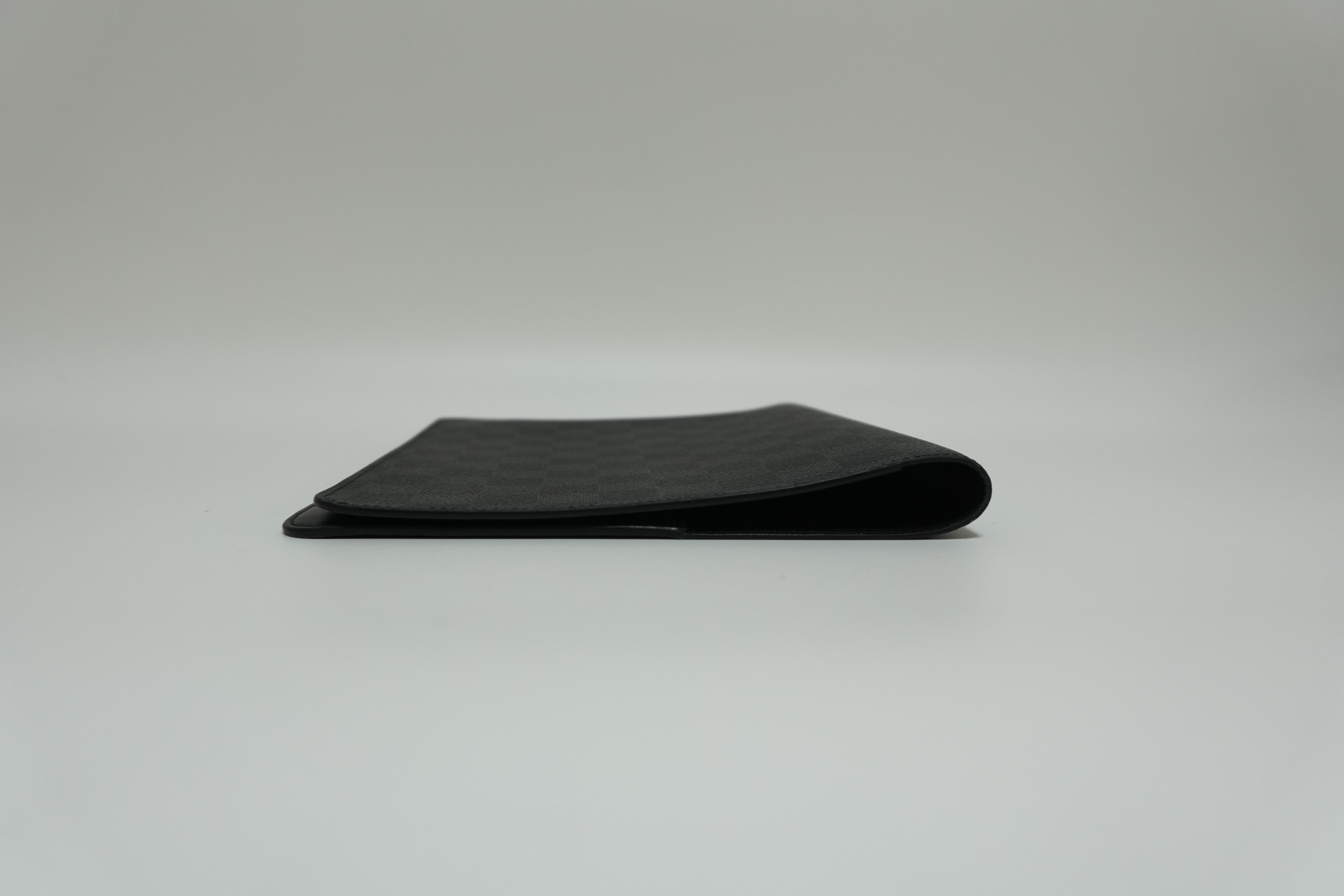 ルイ・ヴィトン ダミエ・グラフィット デスク アジェンダ 中古