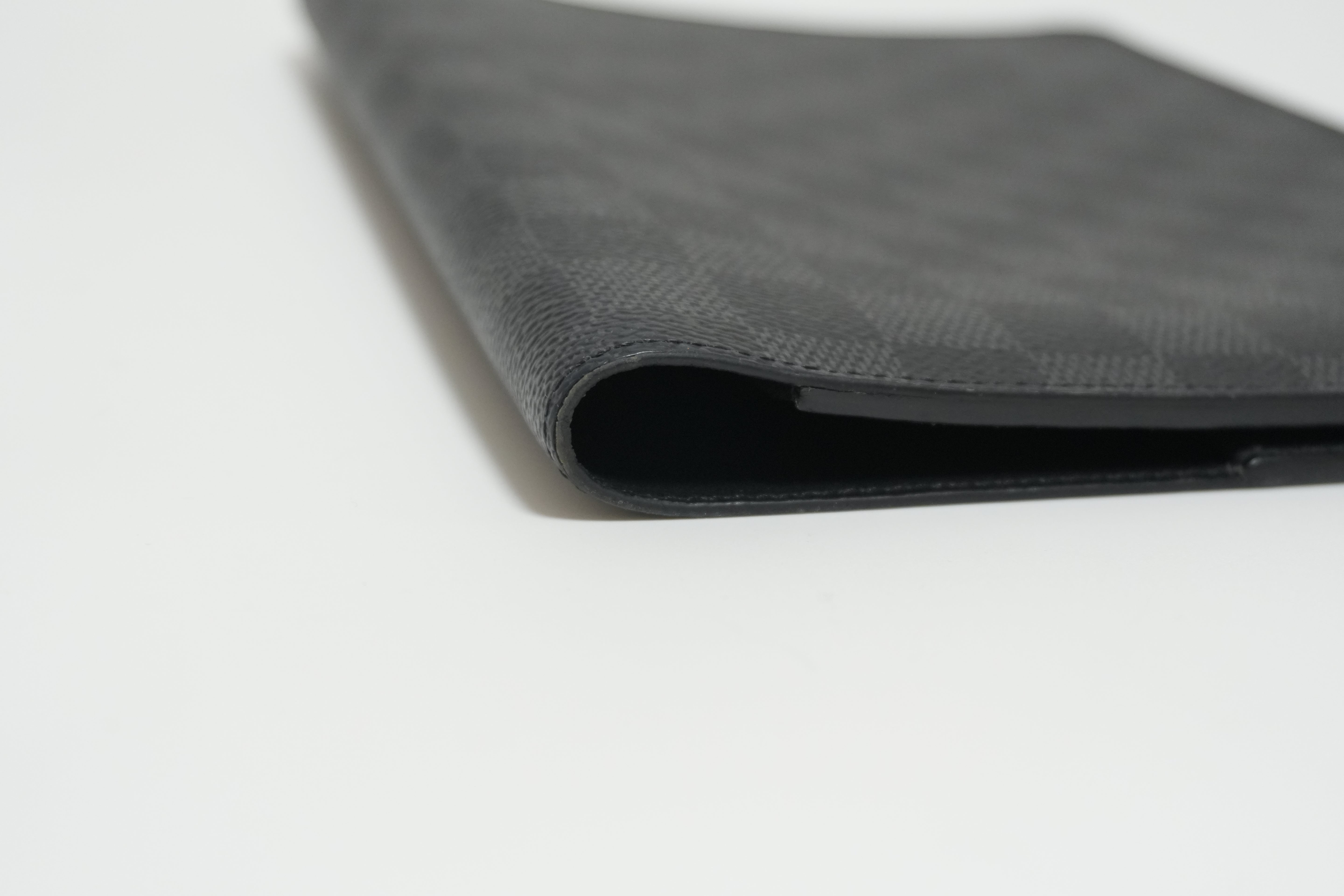 ルイ・ヴィトン ダミエ・グラフィット デスク アジェンダ 中古