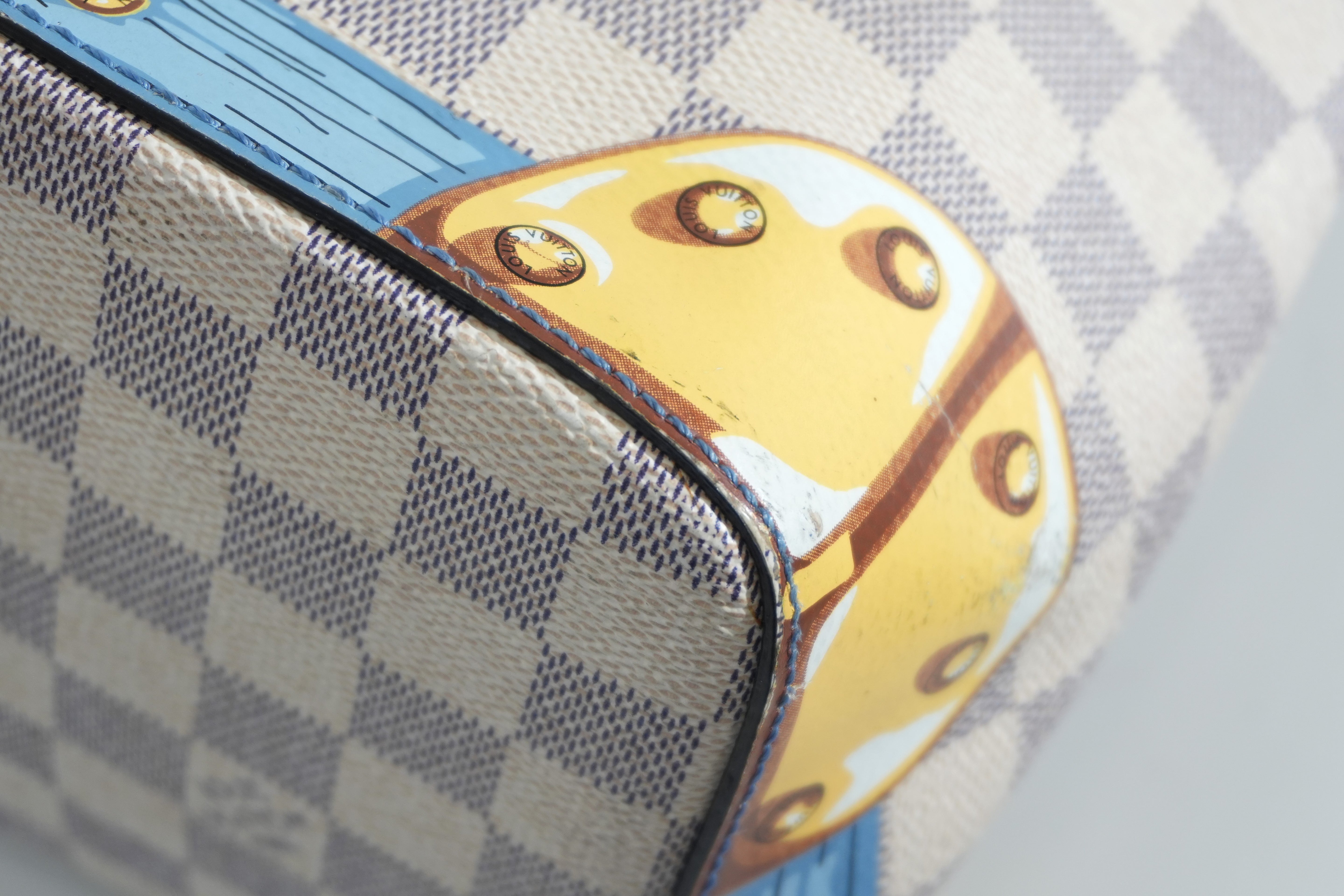 Pre-owned Louis Vuitton Damier Azur Summer Trunk Collection Neo Noe Shoulder Bag