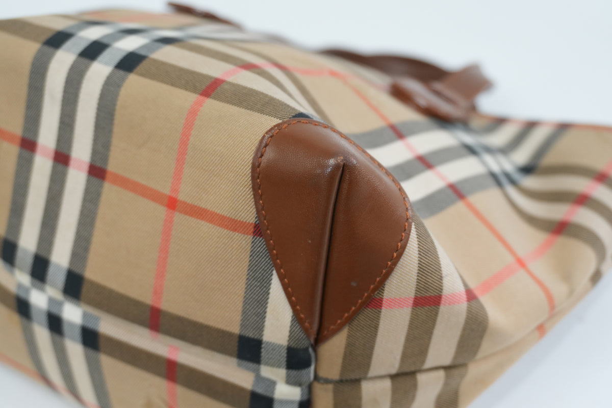 Pre-Owned Burberry Haymarket Check Handbag Brown