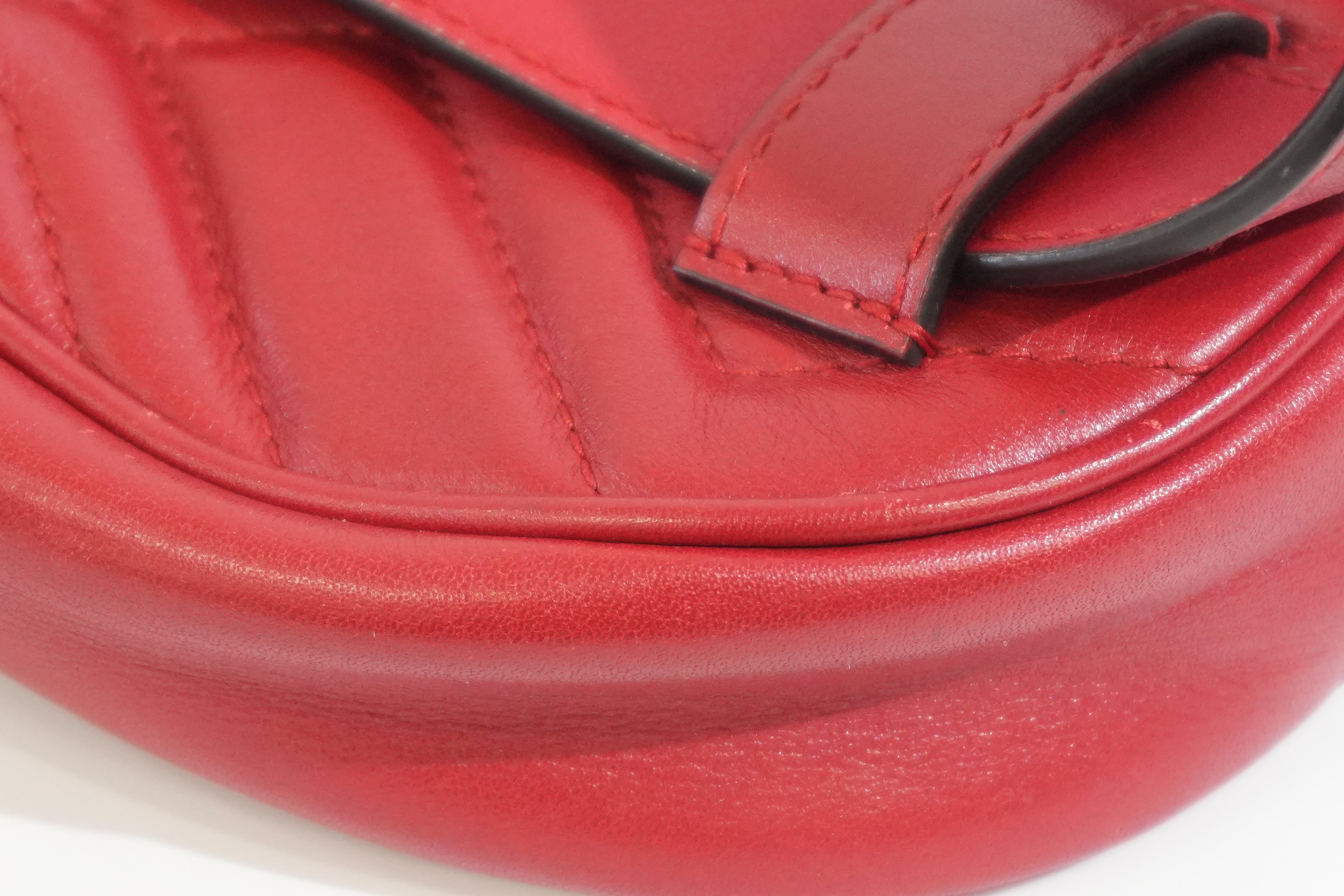 Pre-owned Gucci Marmont Belt Bag Size 85 Red