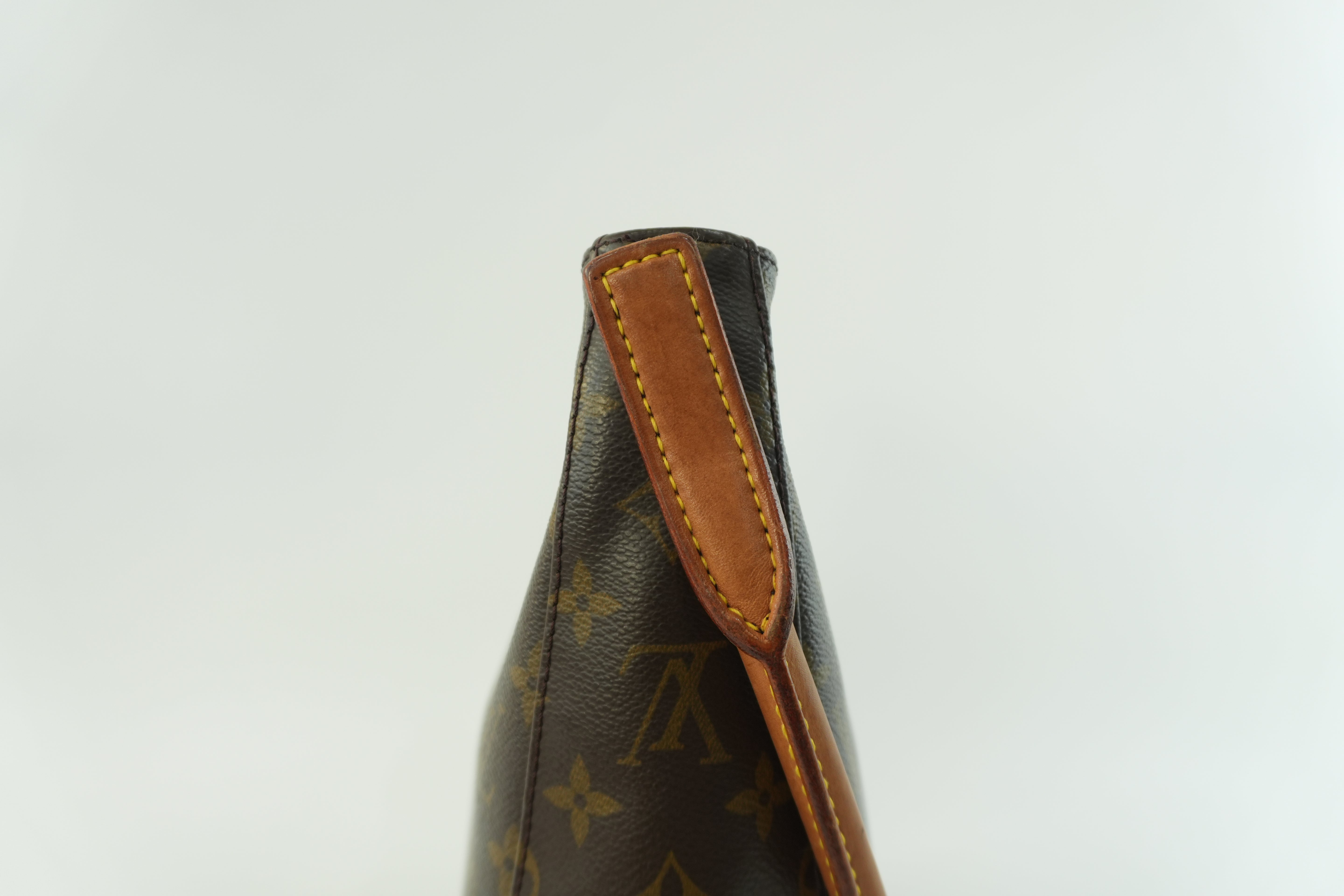 Louis Vuitton Monogram Looping GM Shoulder Bag Used