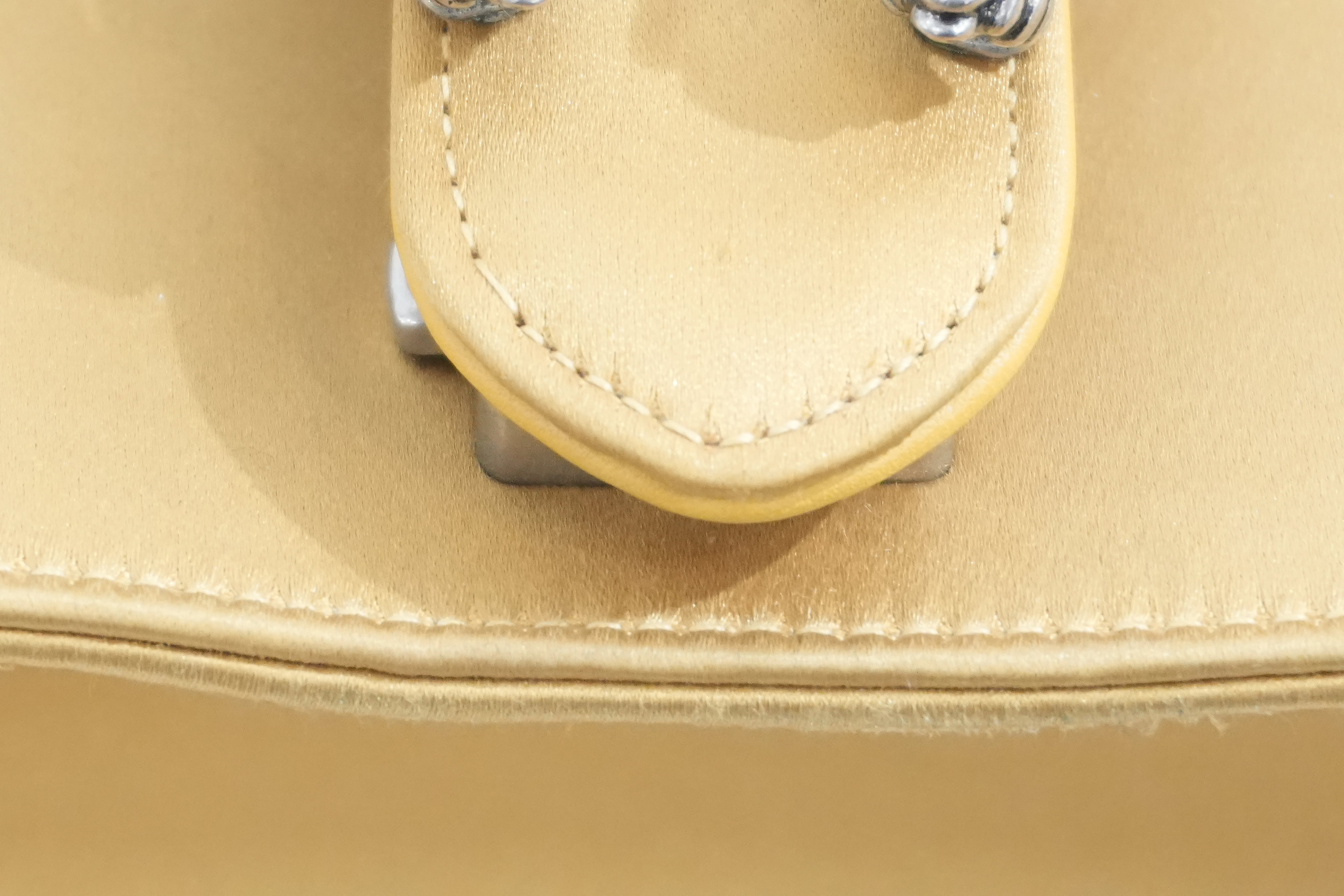 Pre-owned Gucci Dionysus Chain Shoulder Bag Gold