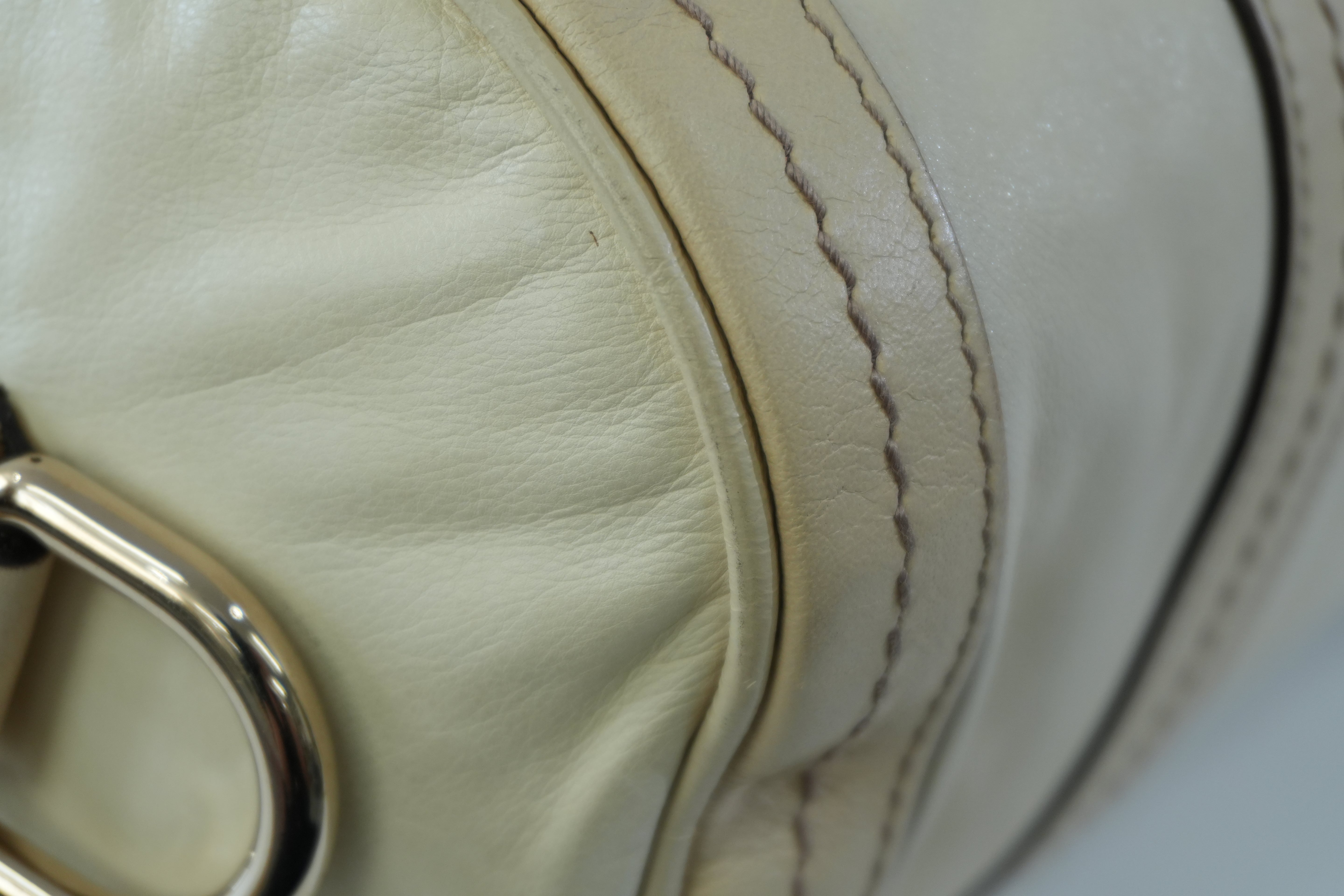 Pre-owned Gucci Leather Handbag Ivory