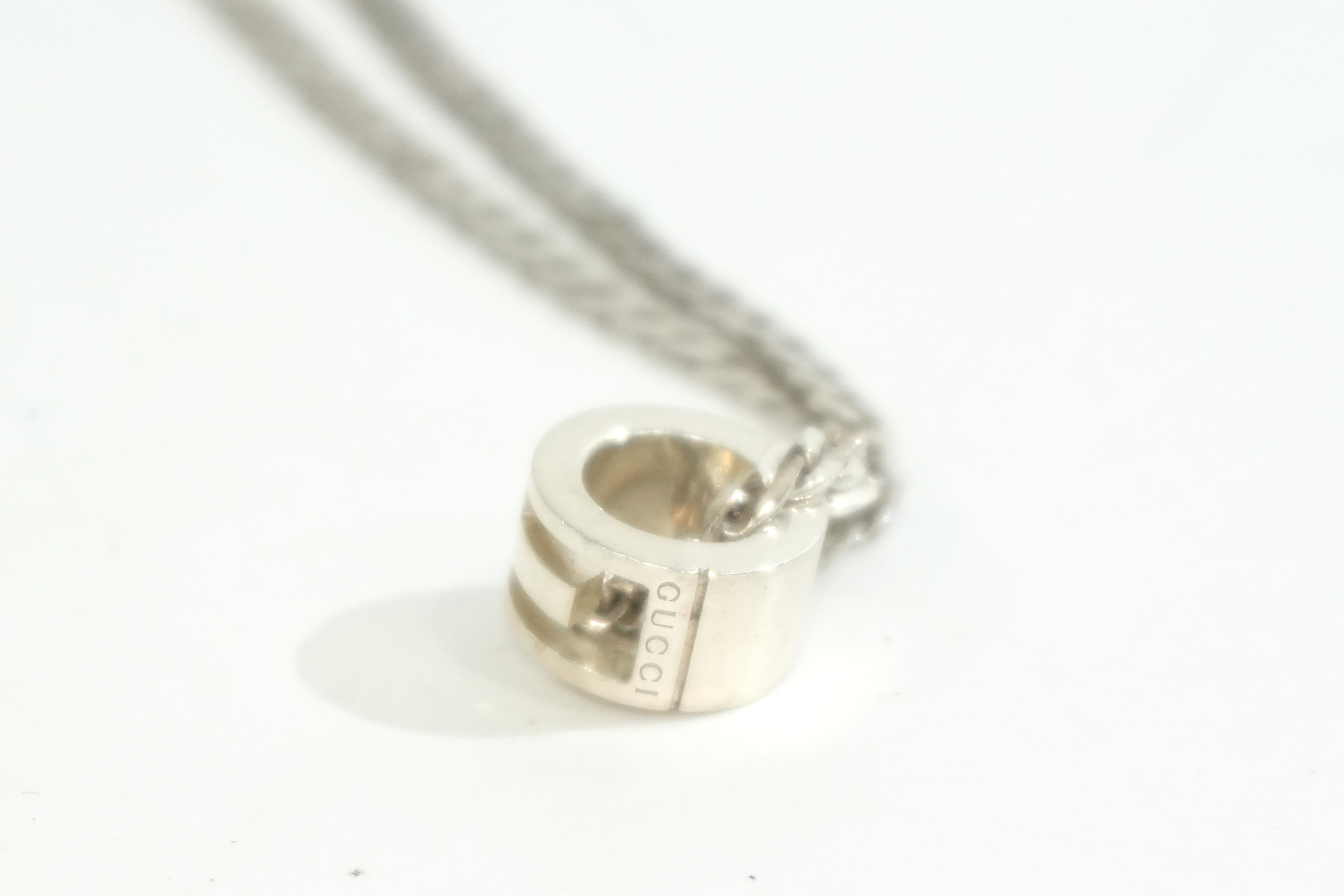 Pre-owned Gucci Silver Necklace Ring Pedant 40cm