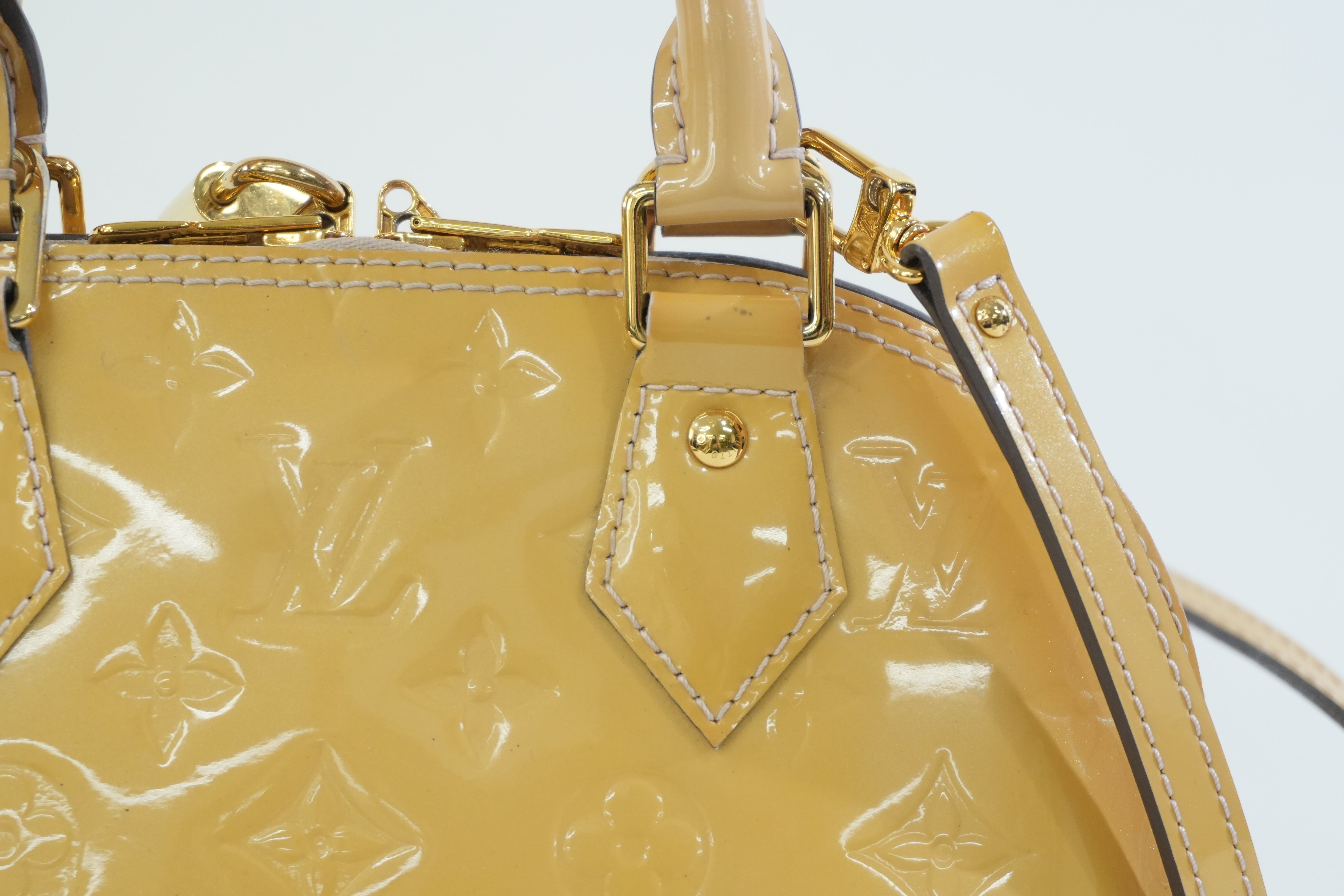 Pre-owned Louis Vuitton Vernis Leather Alma BB Yellow Without Clochette