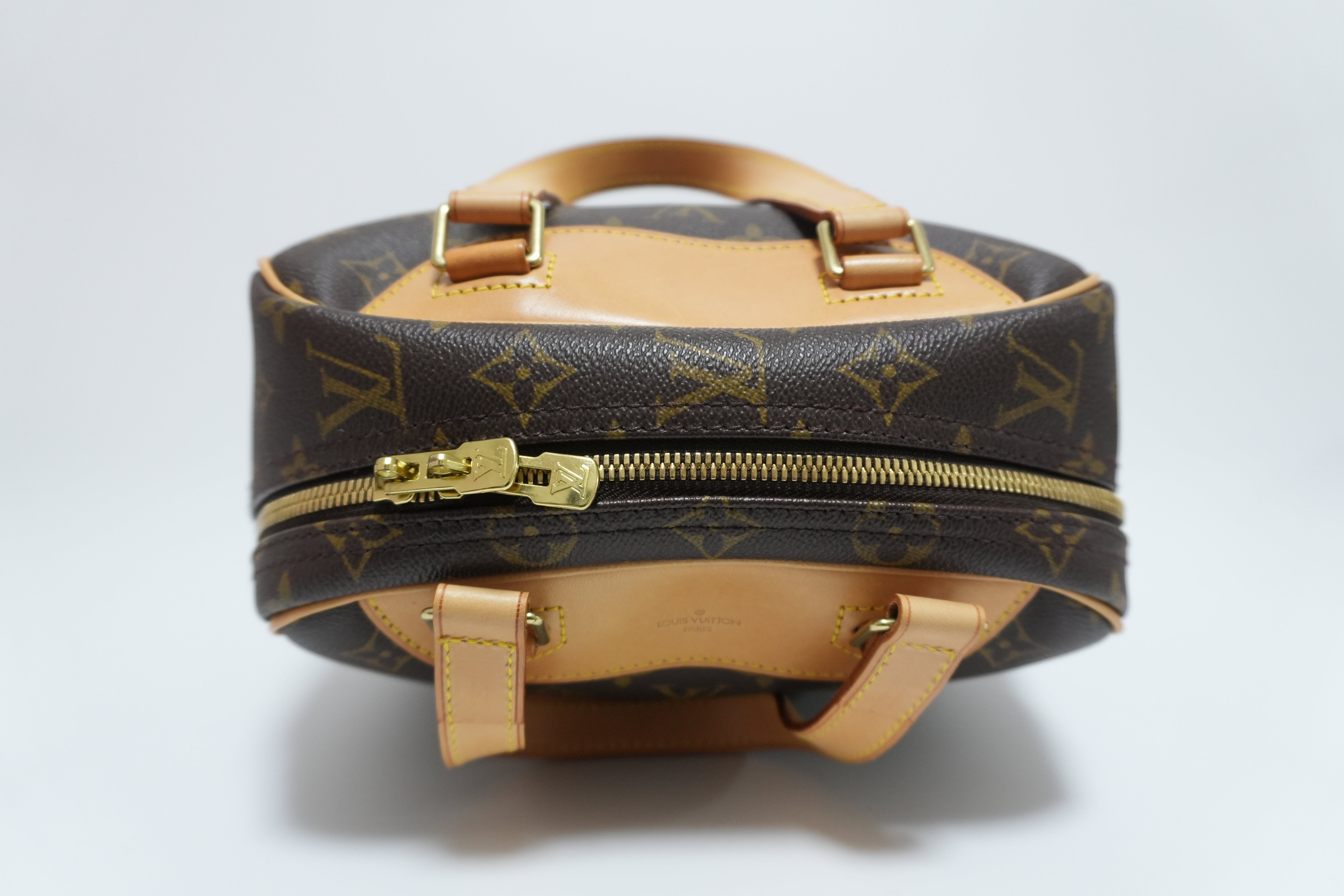 Louis Vuitton Monogram Excursion Sports Bag Used