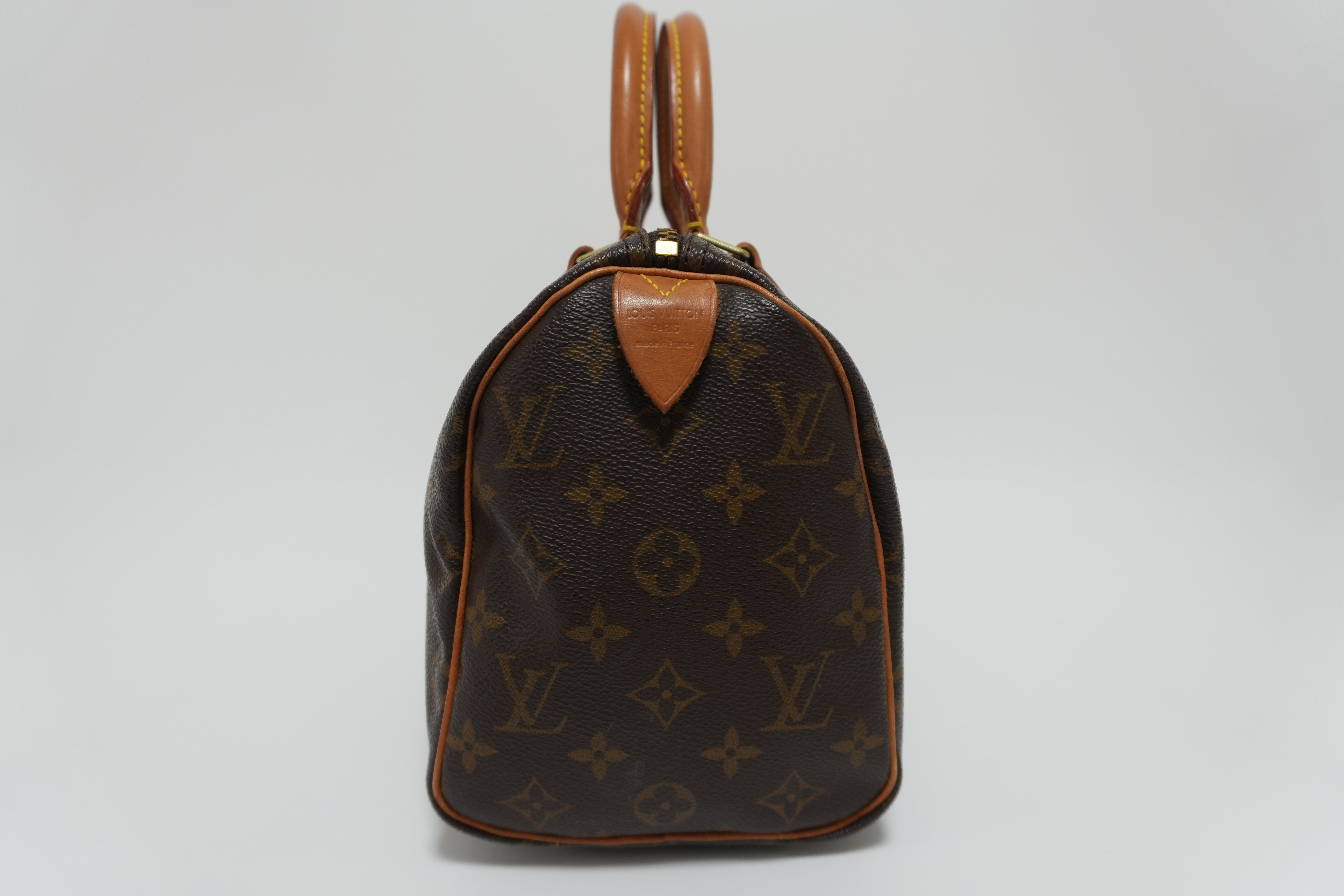 Louis Vuitton Monogram Speedy 25 Handbag Used