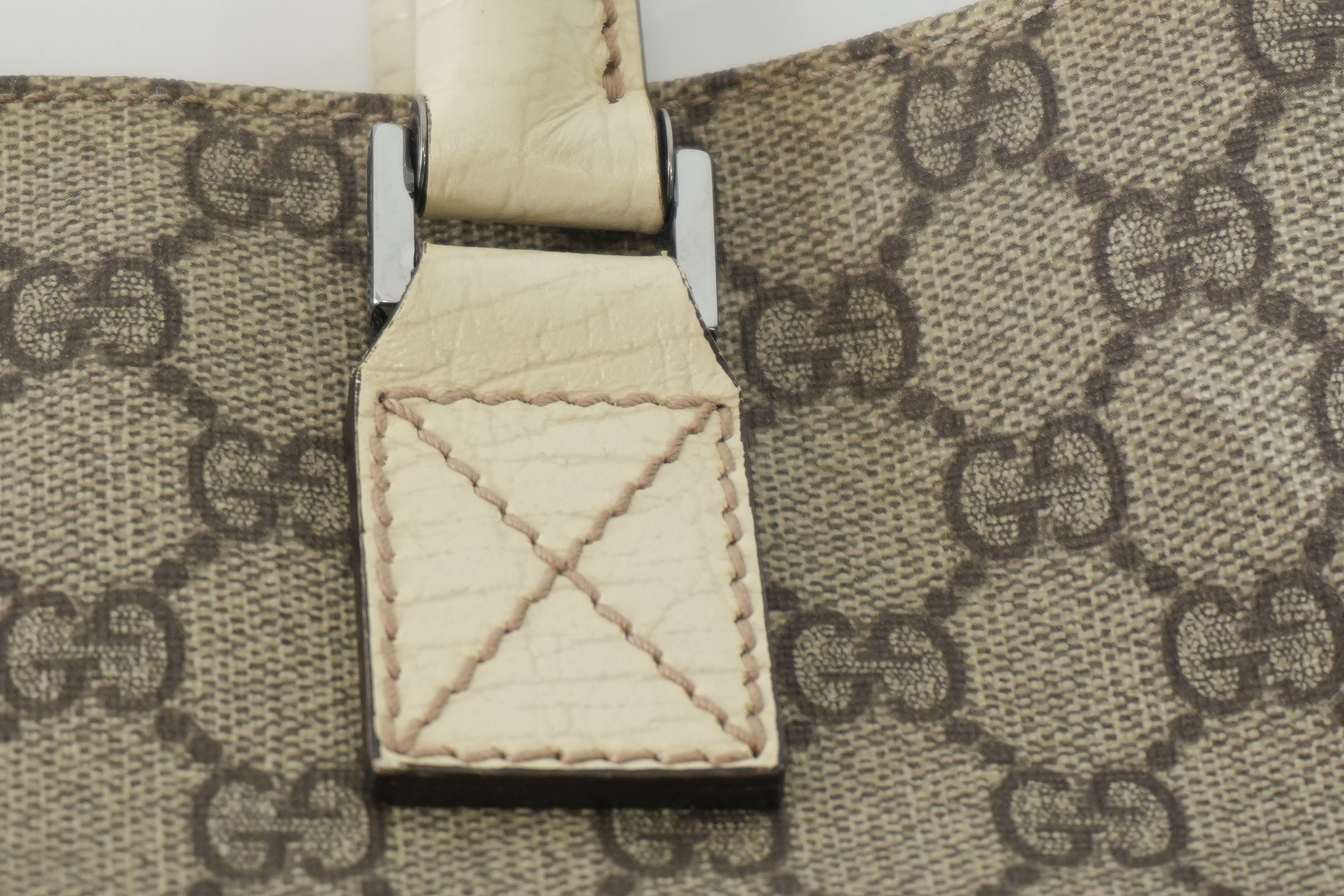 Pre-owned Gucci Handbag White