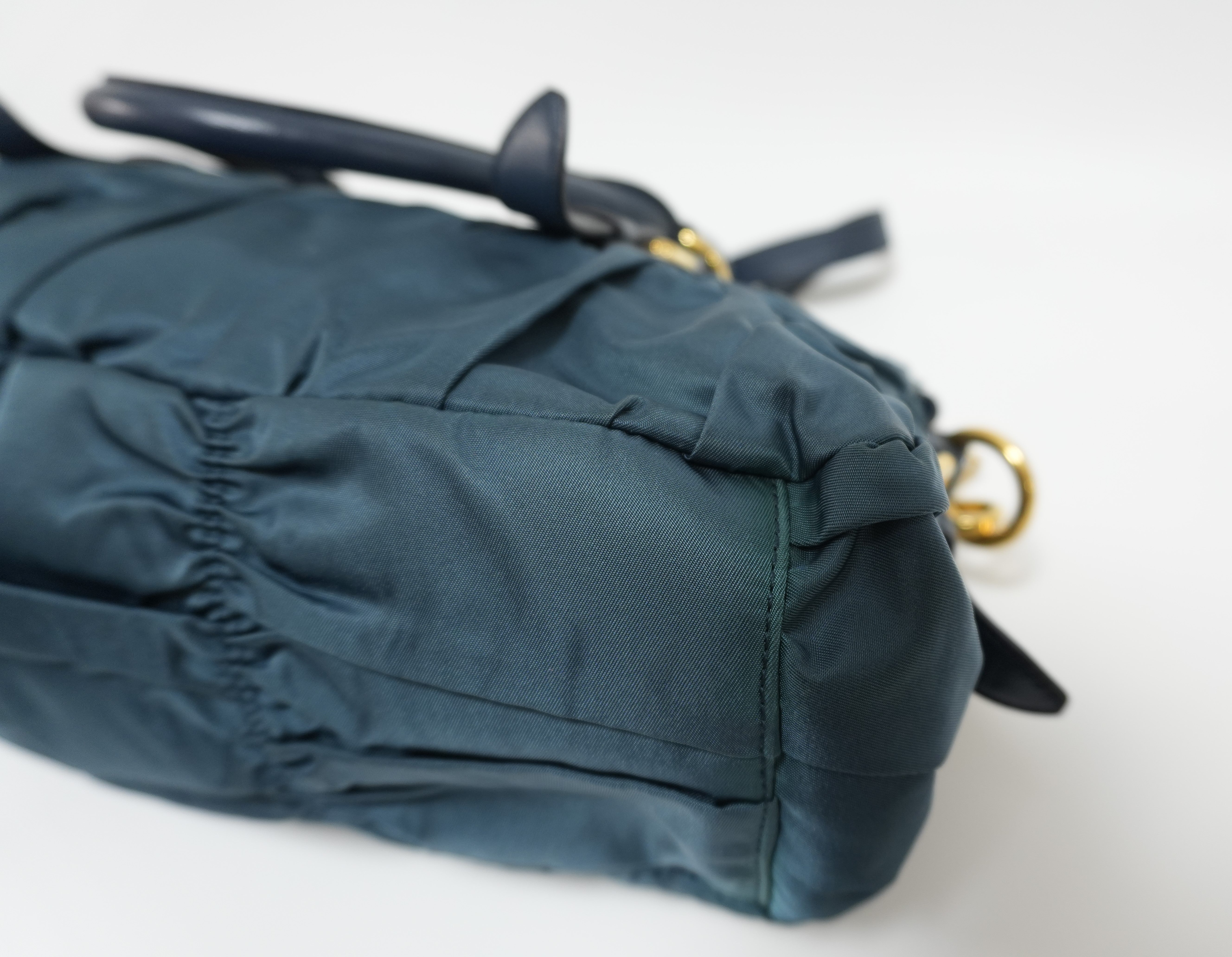 Borsa Prada Gaufre Two Way usata