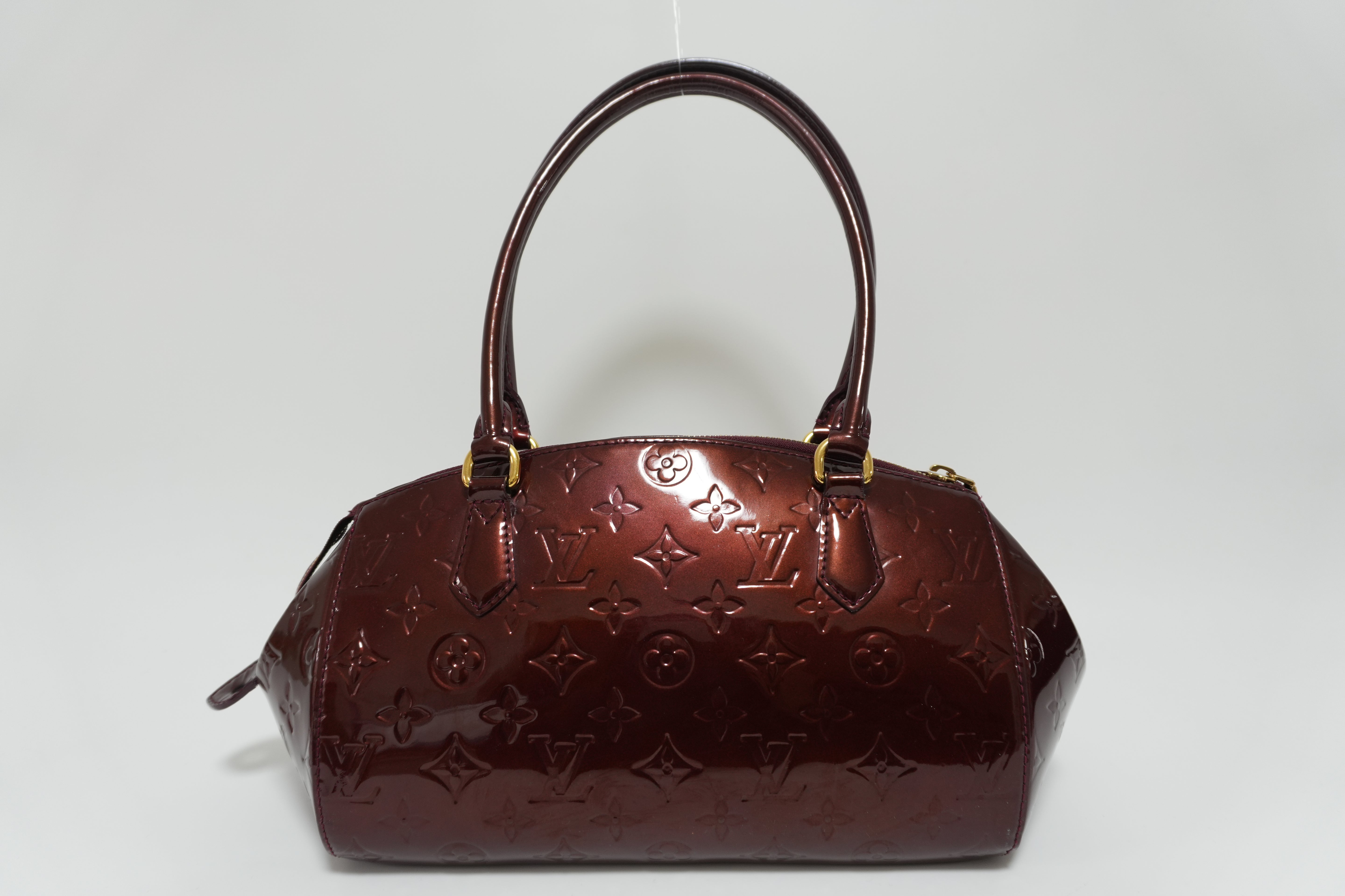 Louis Vuitton Sherwood AlmondHandbag