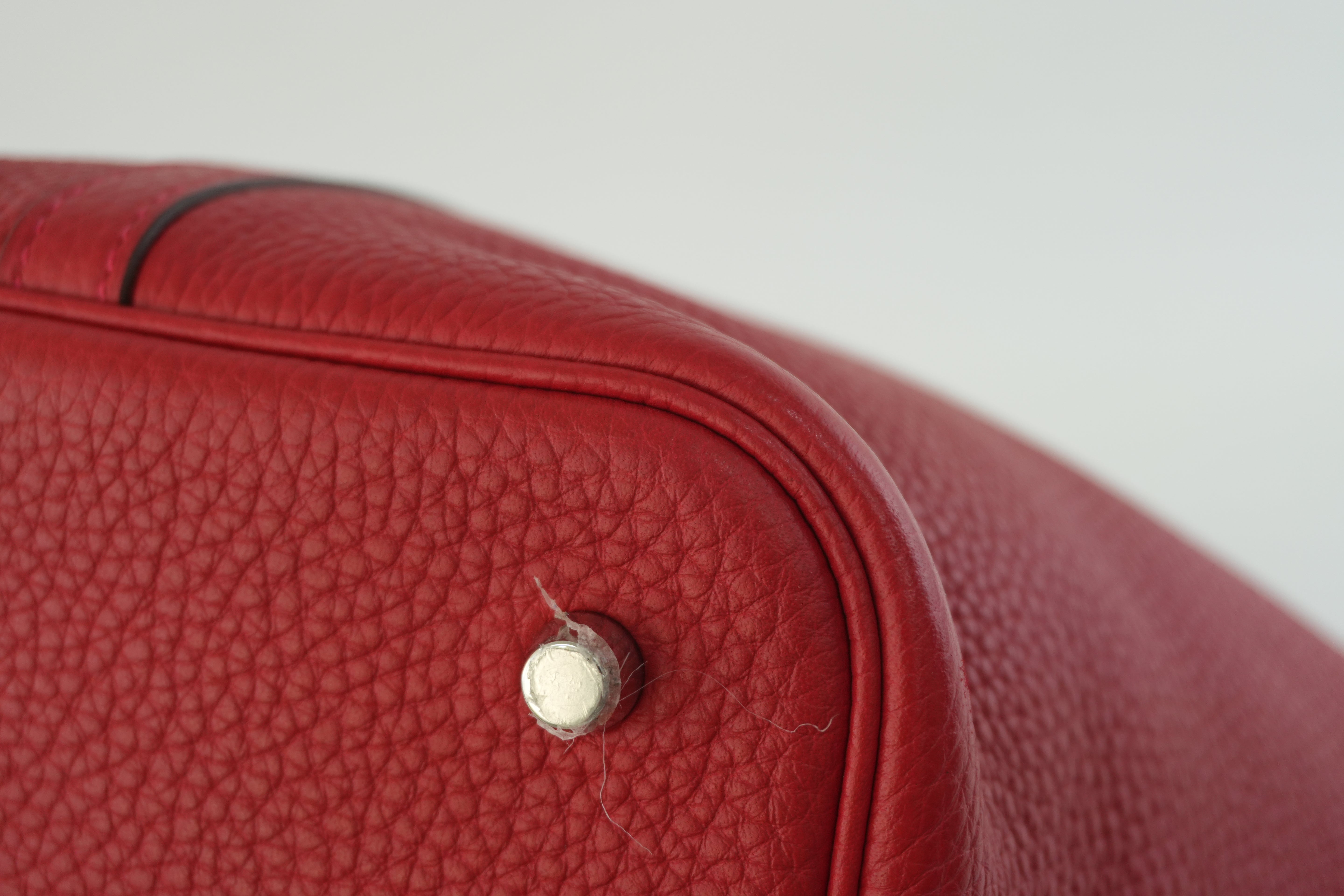 Pre-owned Hermes Picotin MM Handbag Red