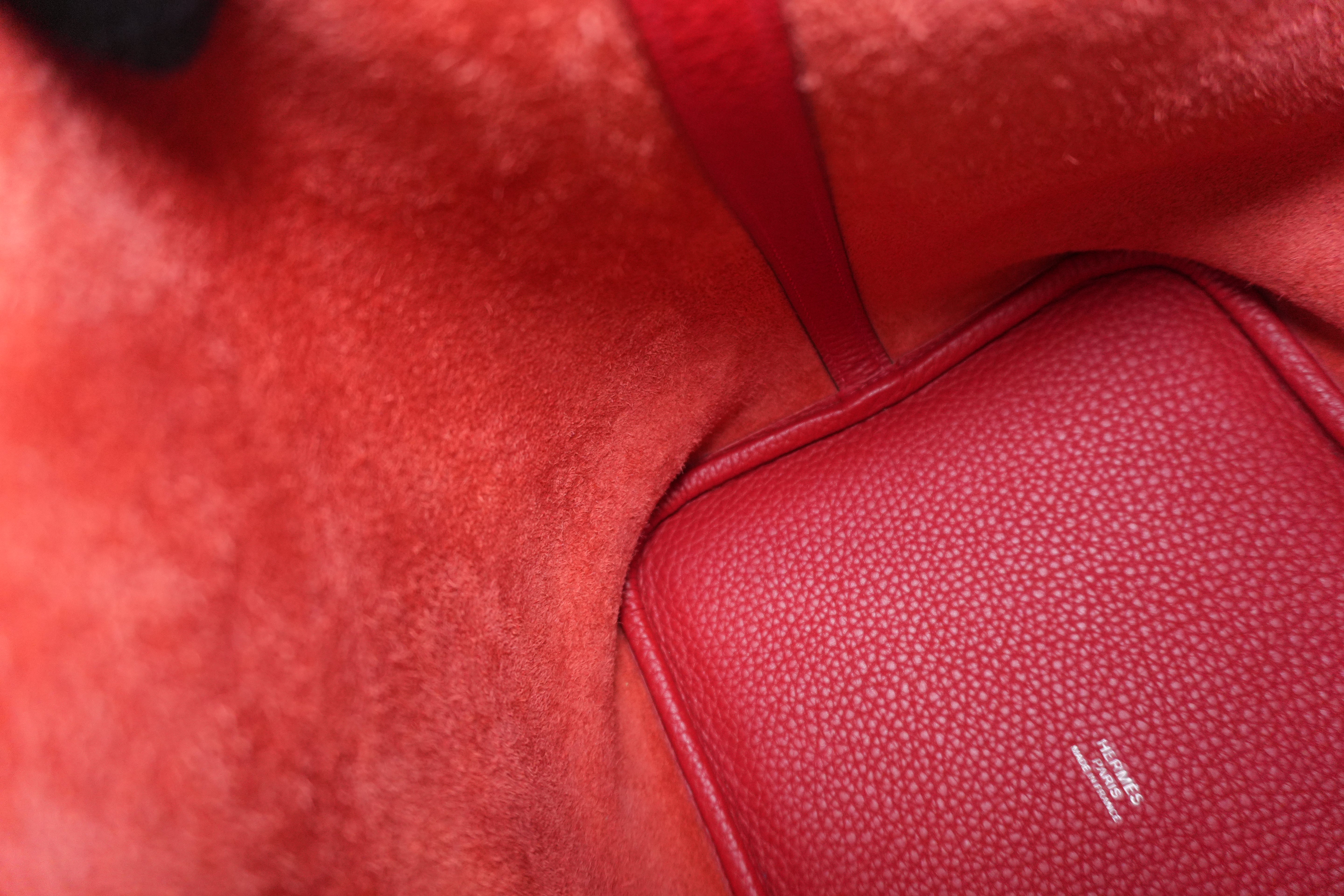 Pre-owned Hermes Picotin MM Handbag Red