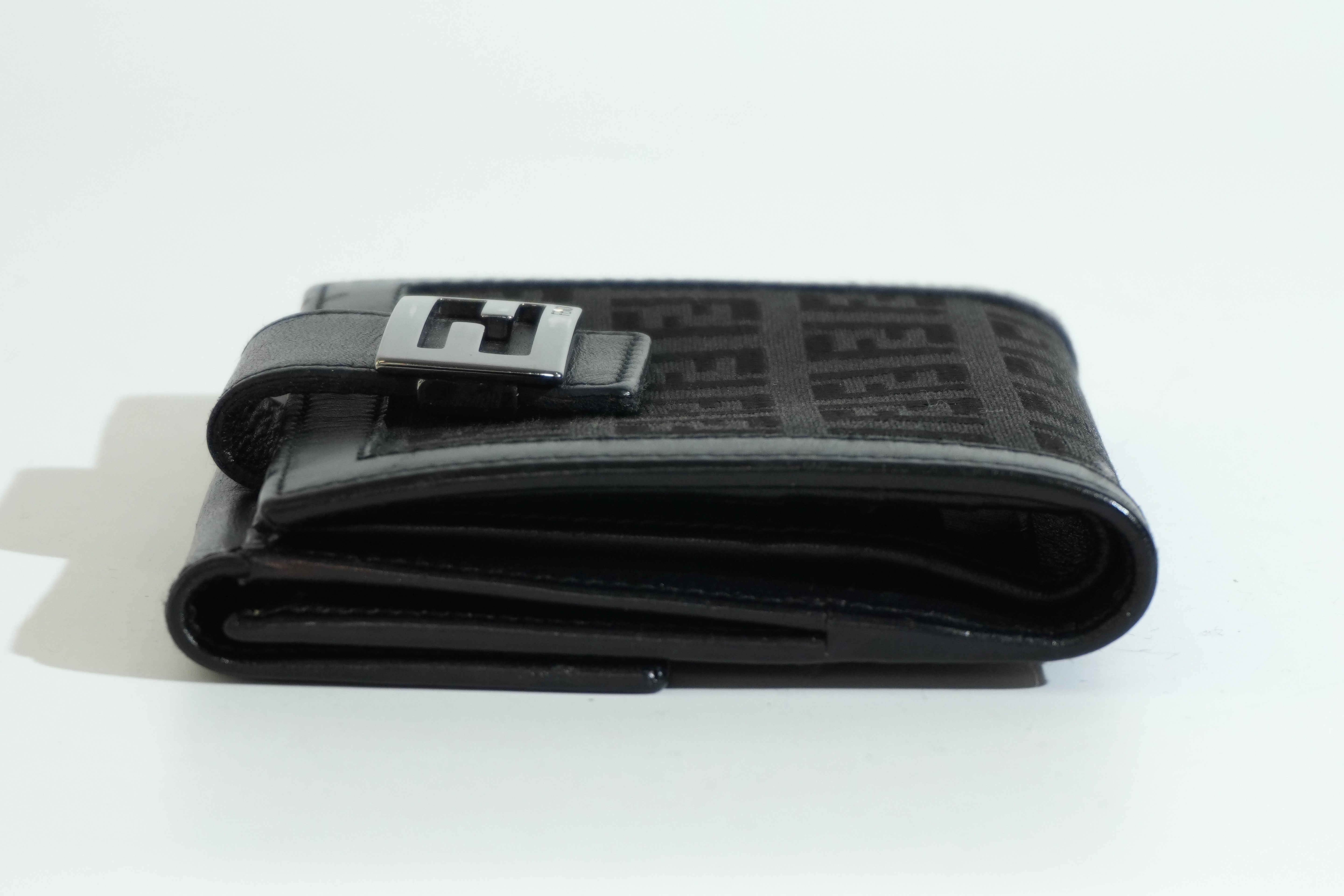 Pre-owned Fendi Zucchino Compact Wallet Black