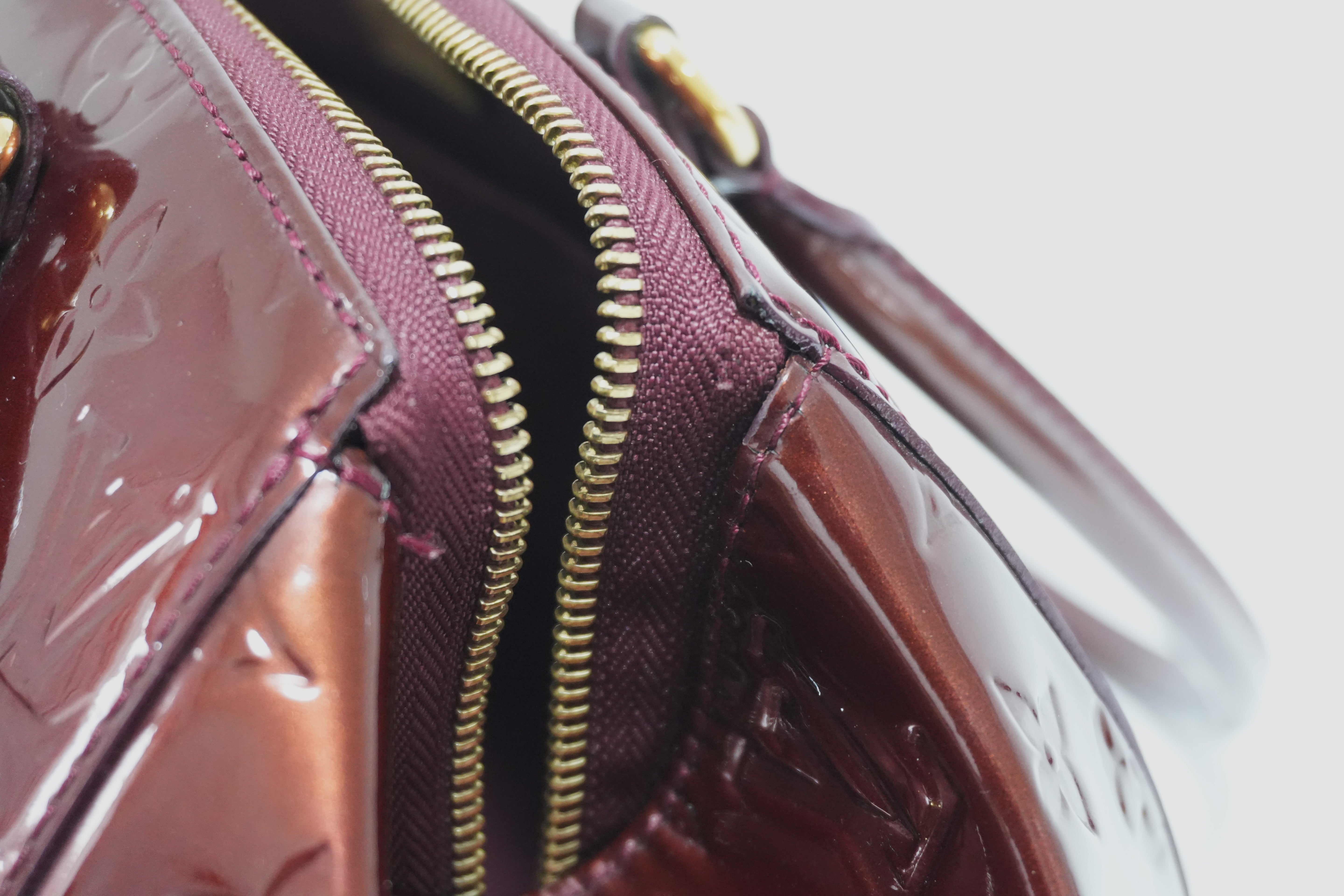 Louis Vuitton Sherwood AlmondHandbag