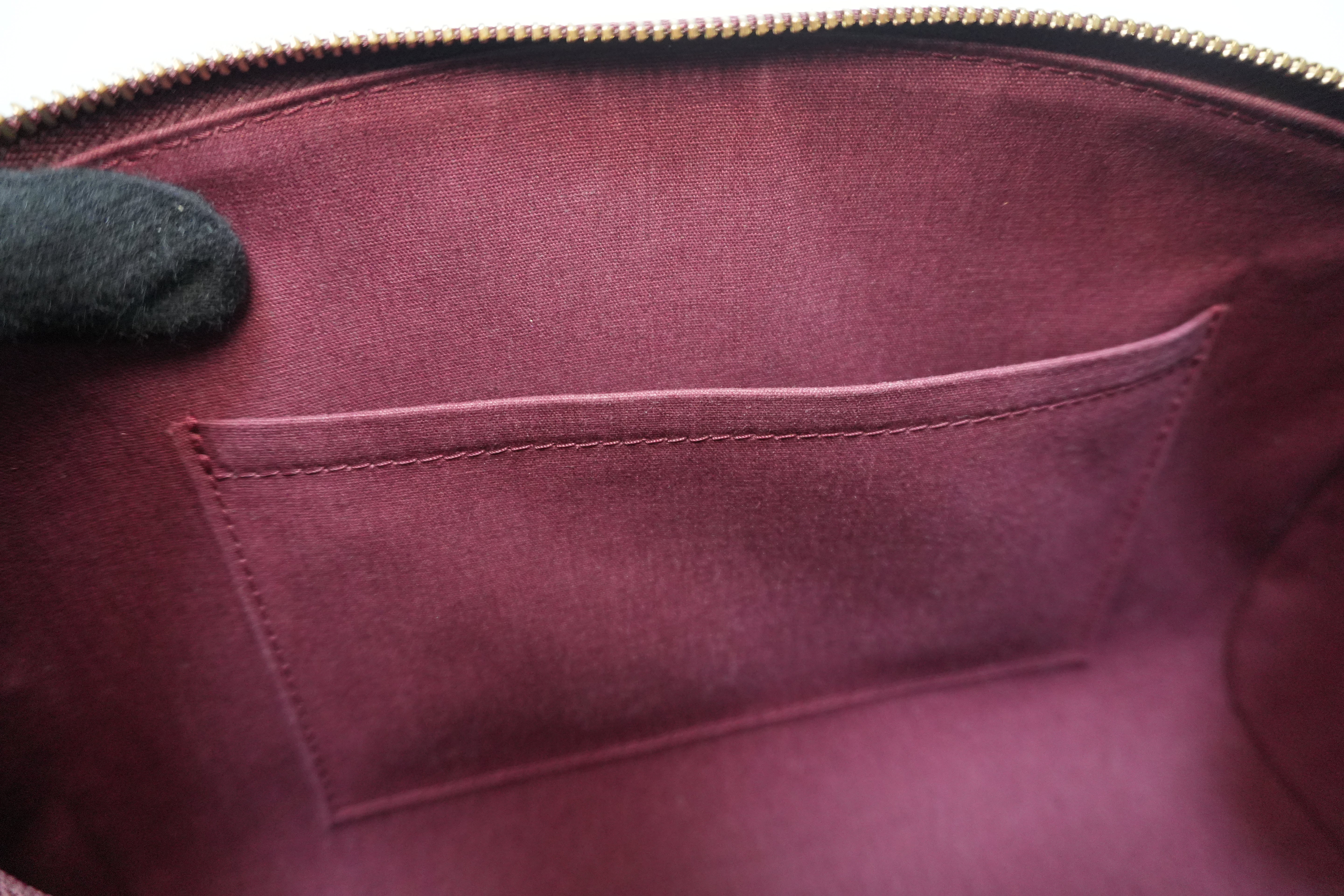 Louis Vuitton Sherwood AlmondHandbag