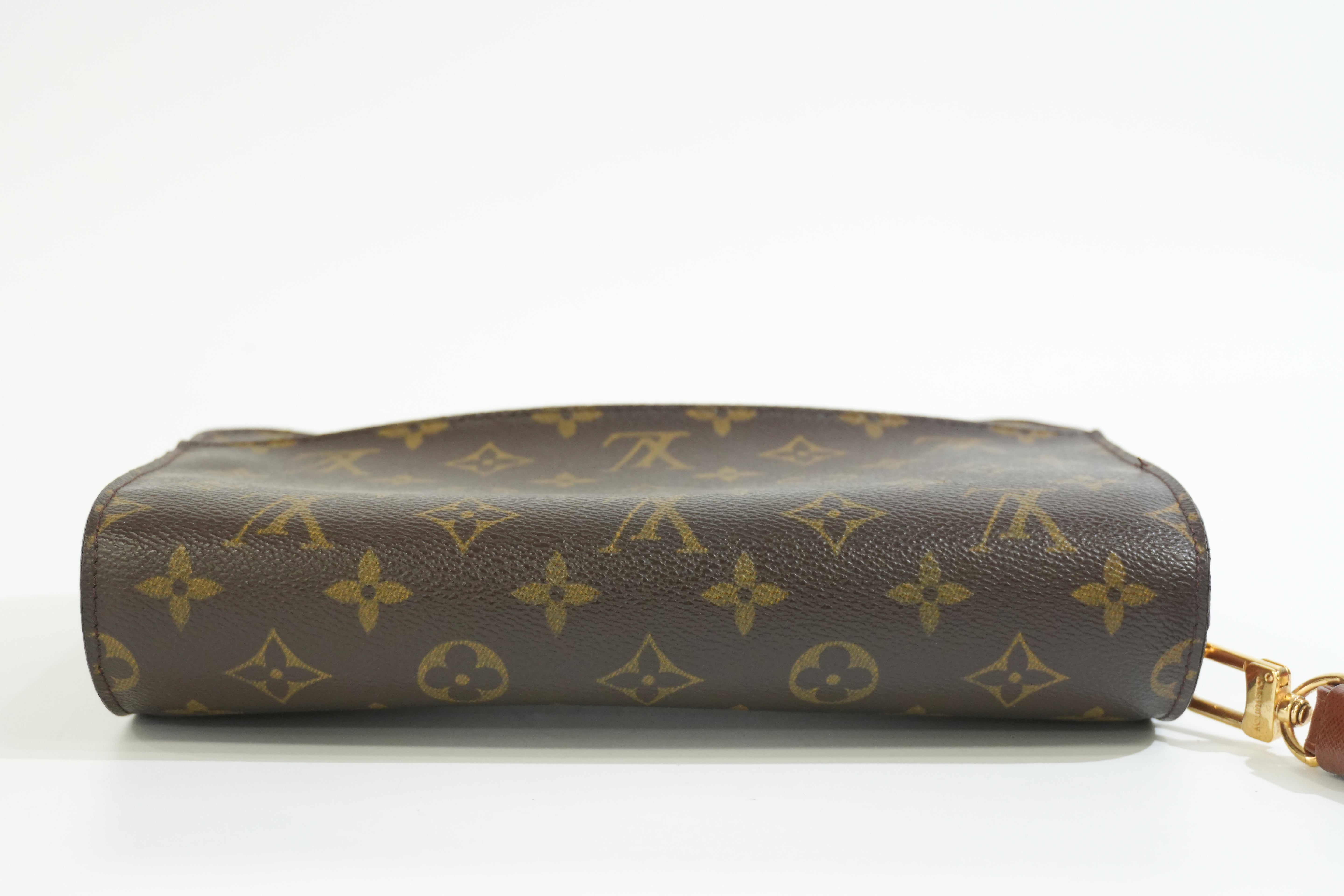 Pre-owned Louis Vuitton Monogram Orsay Wrist Clutch Bag