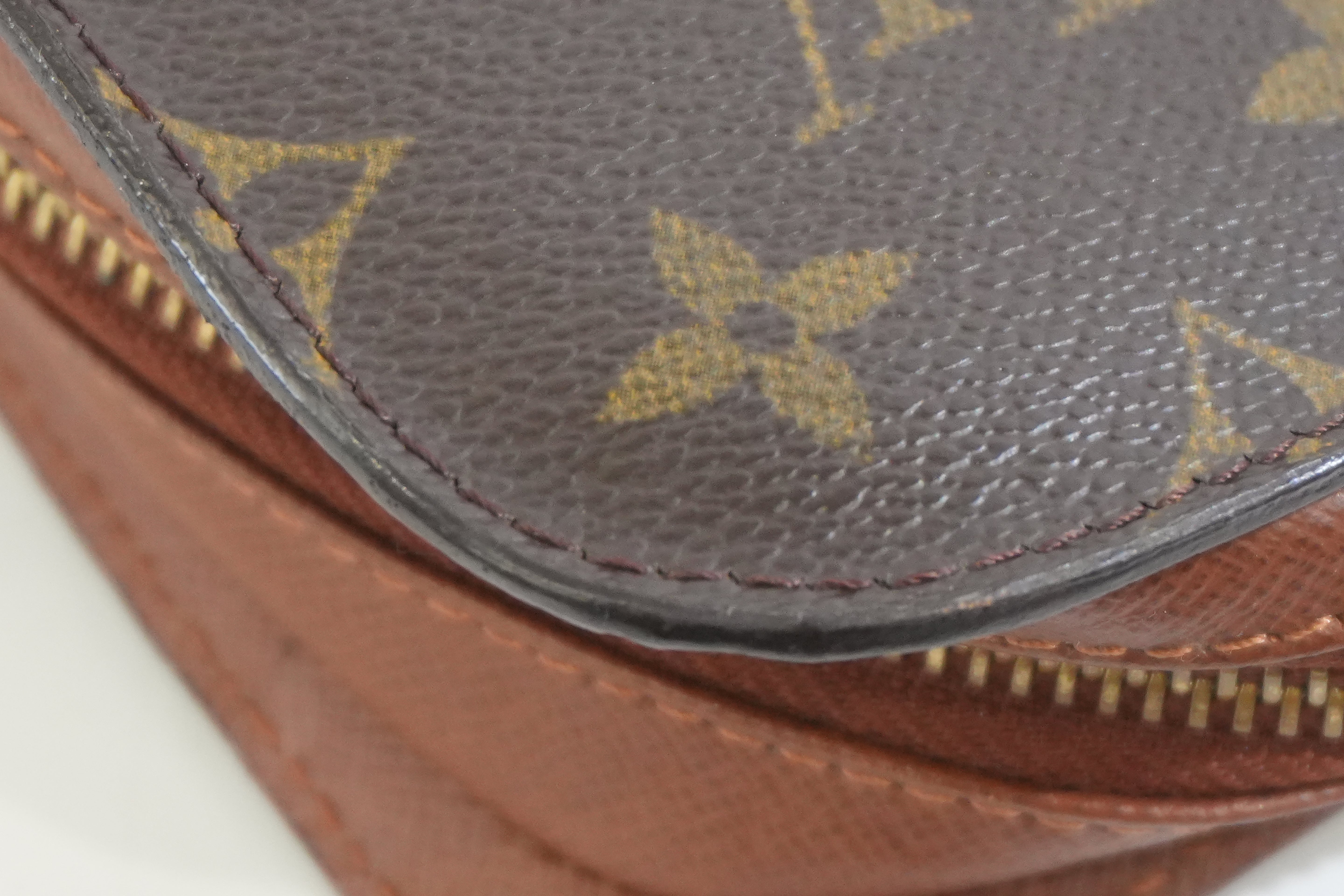 Pre-owned Louis Vuitton Monogram Orsay Wrist Clutch Bag