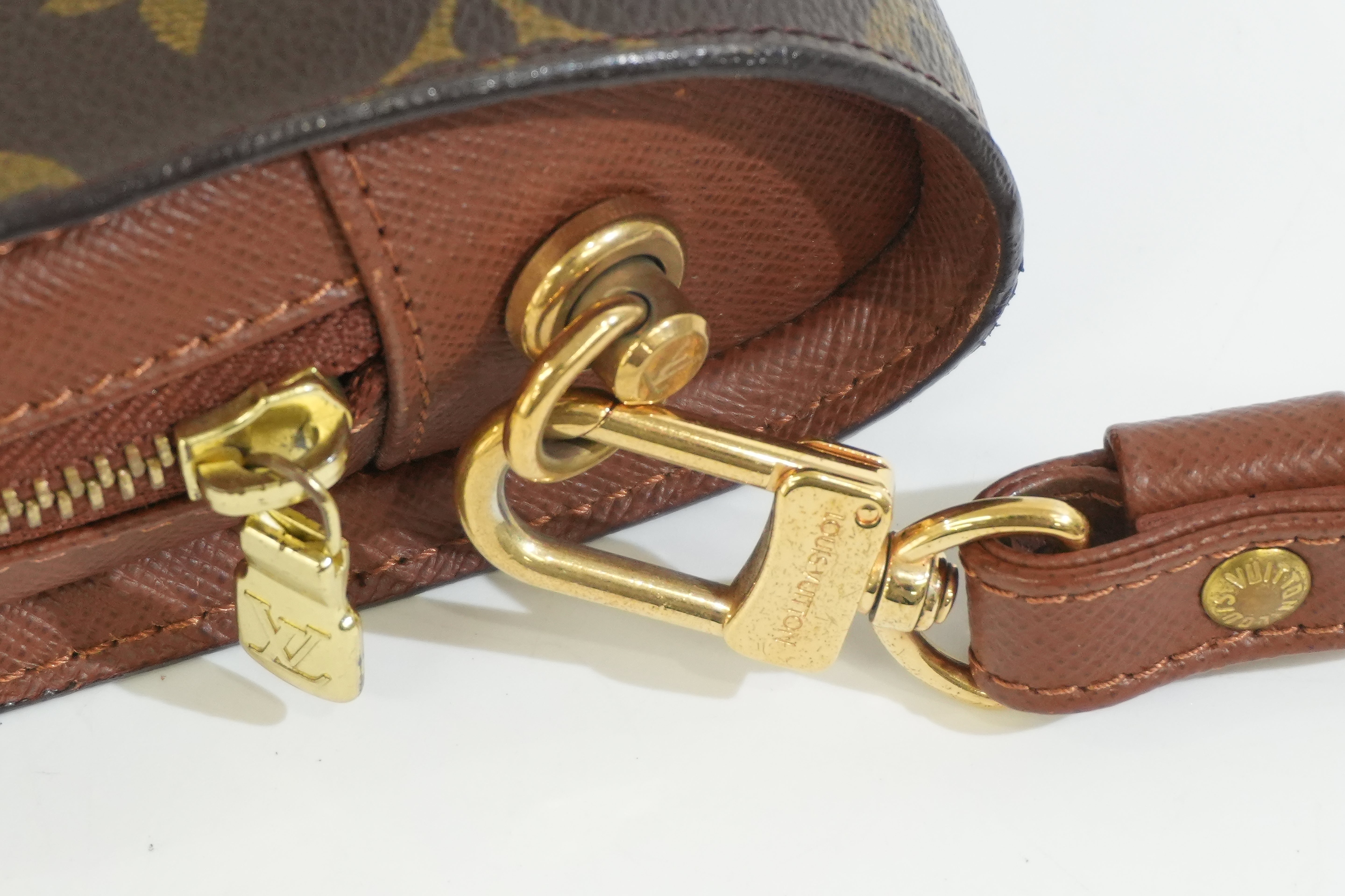 Pre-owned Louis Vuitton Monogram Orsay Wrist Clutch Bag