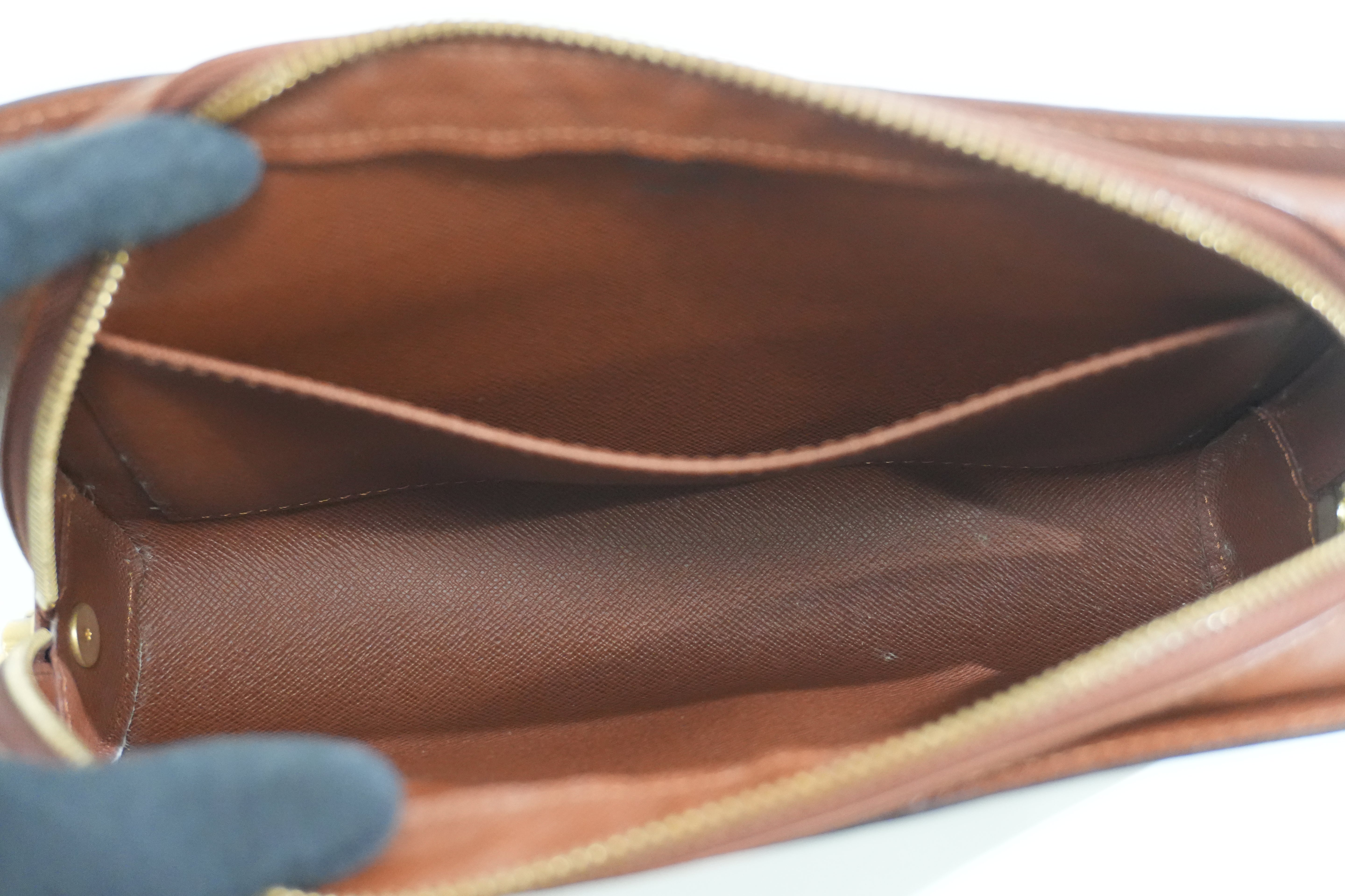 Pre-owned Louis Vuitton Monogram Orsay Wrist Clutch Bag