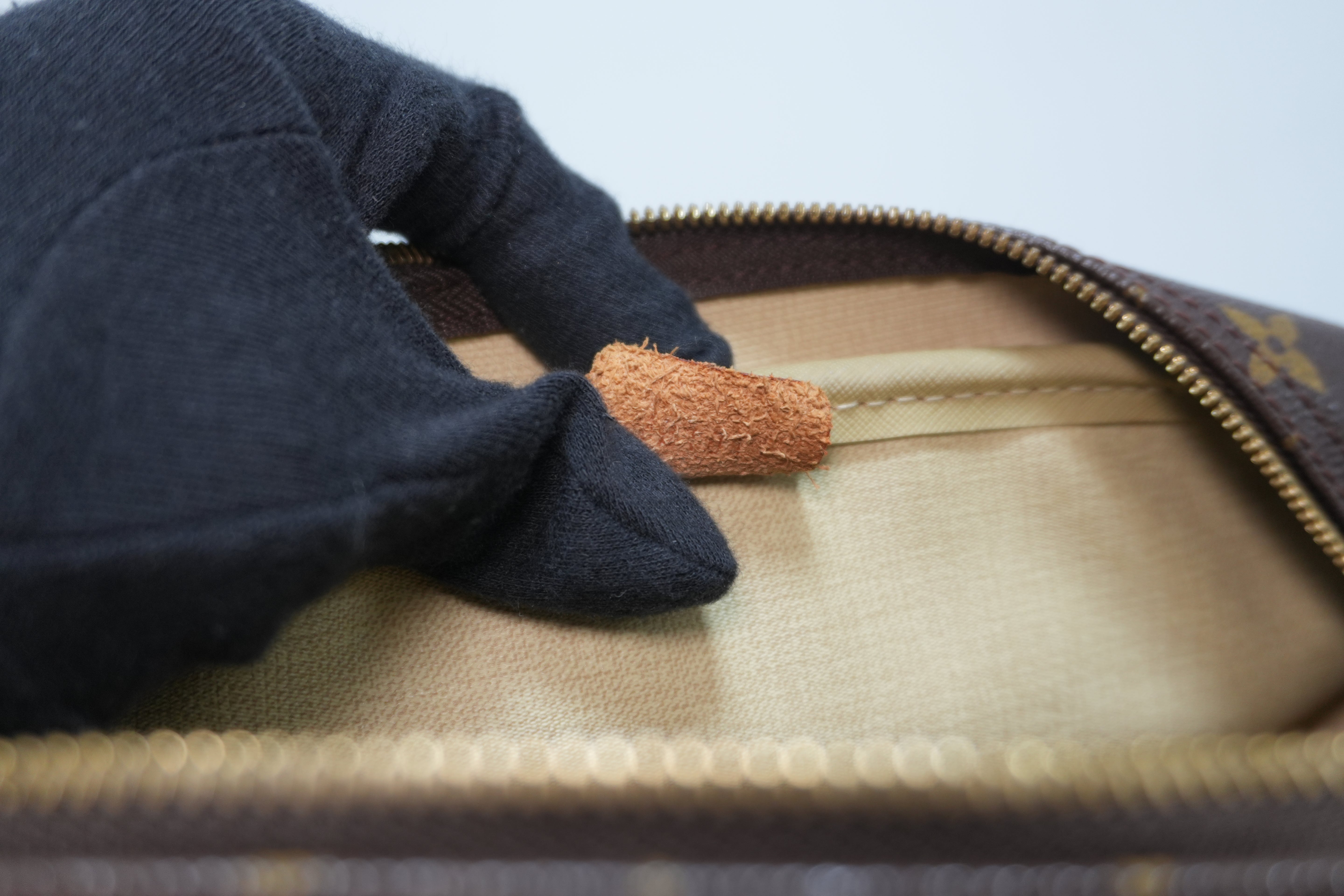 ルイヴィトン ドーヴィル ハンドバッグ 中古