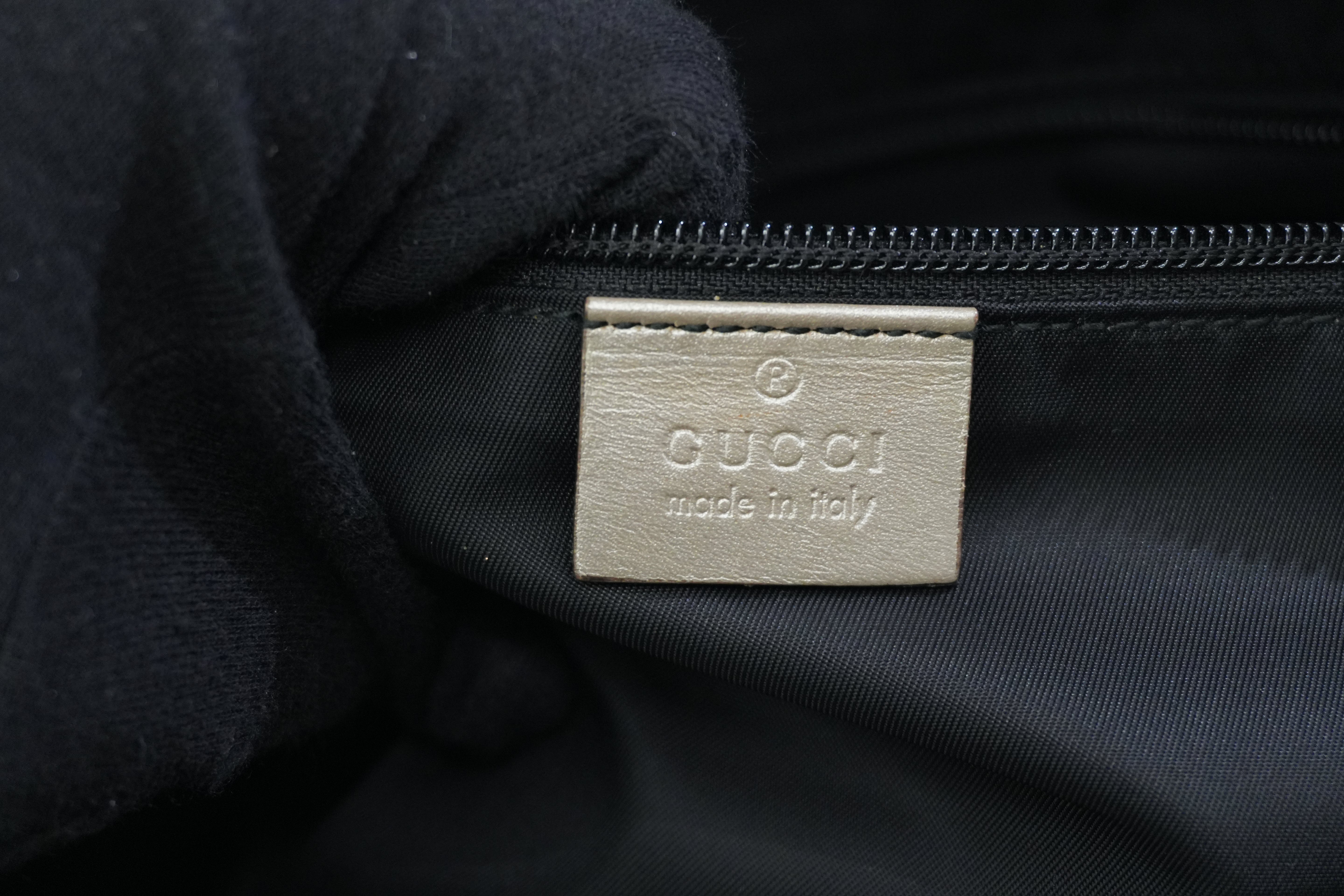 Pre-owned Gucci Metallic Tote Bag SIlver