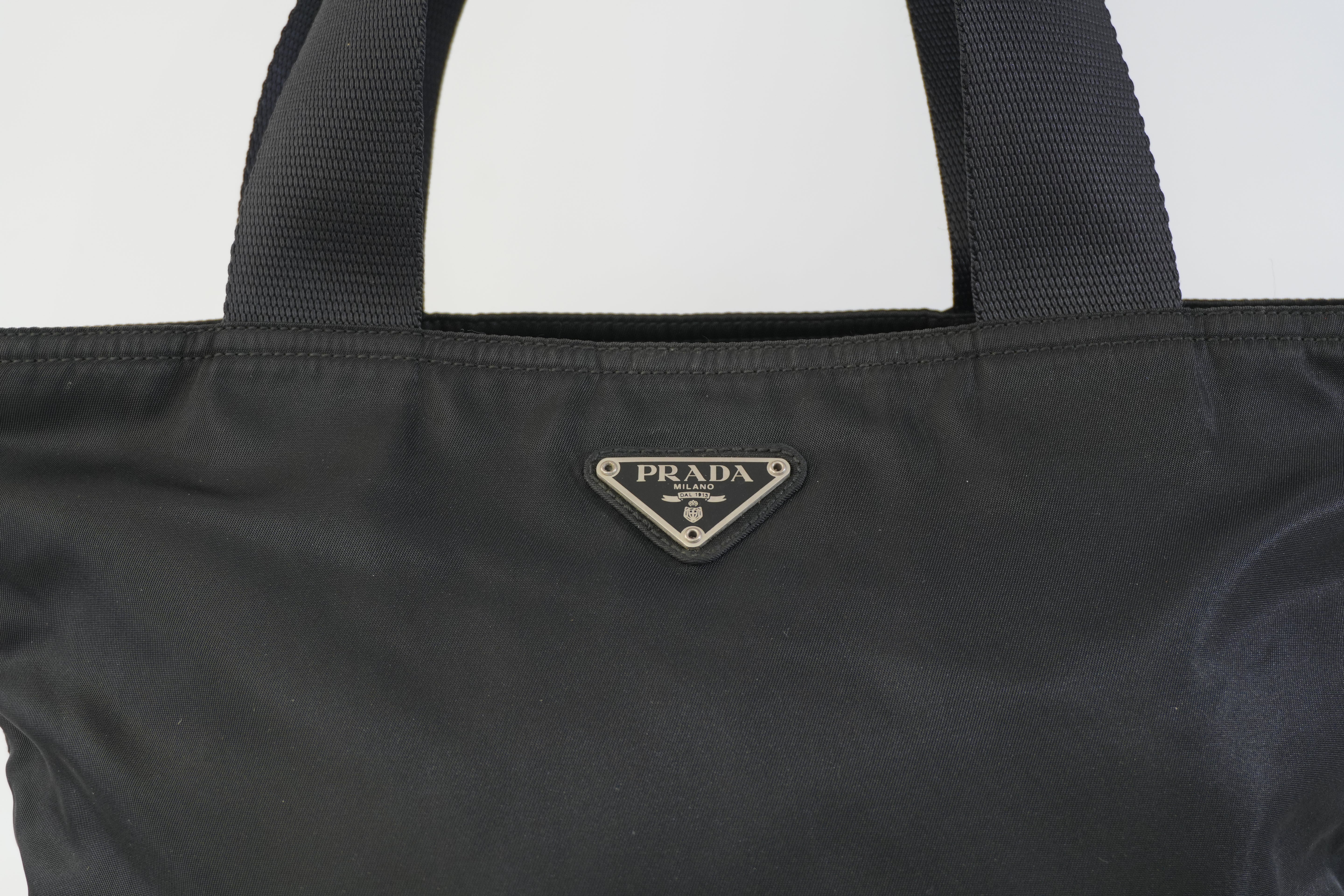 Pre-owned Prada Nylon Shoulder Bag Black