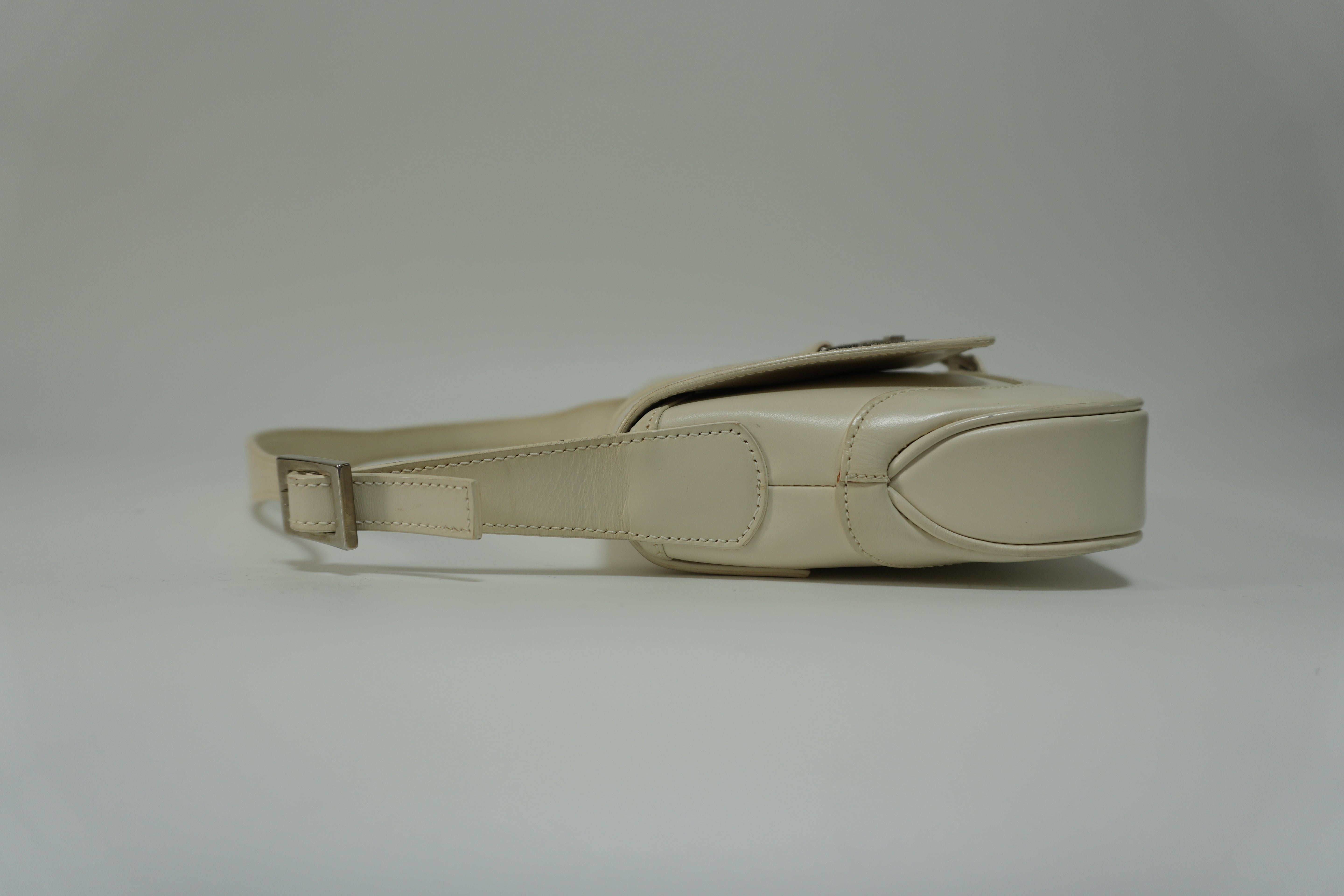 Gucci Jackie Shoulder Bag White Used