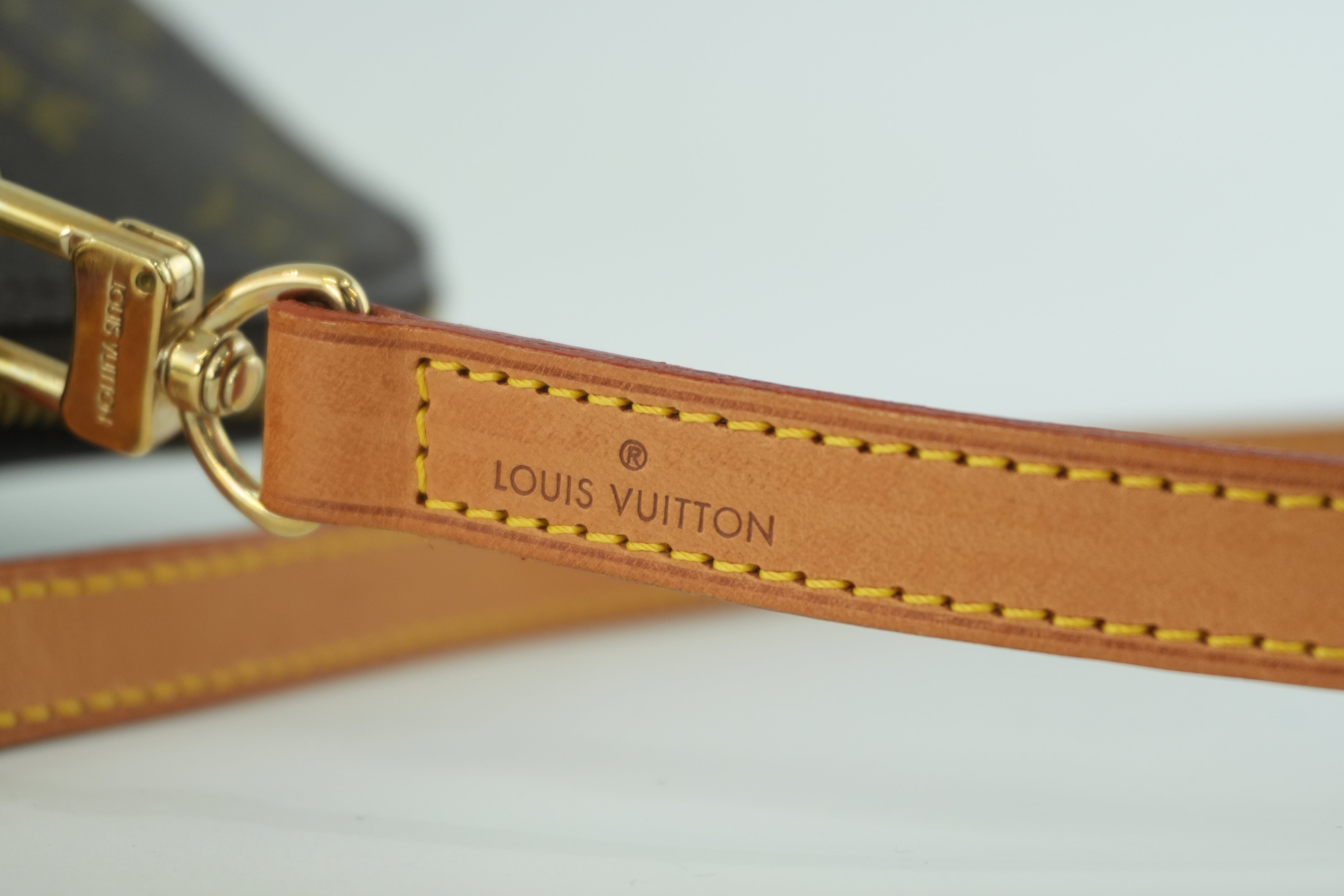 Louis Vuitton Monogram Alma Handbag Used