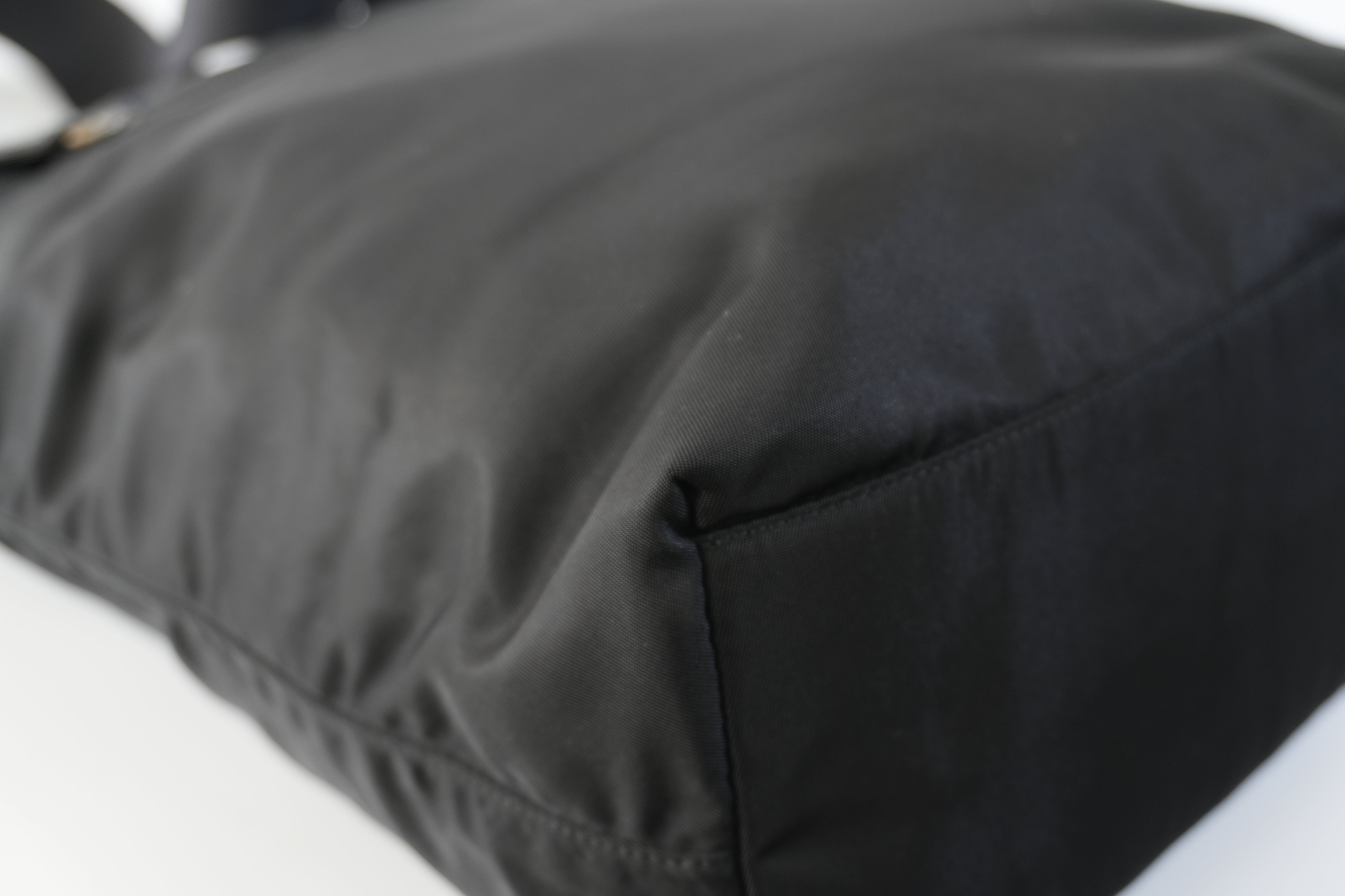 Pre-owned Prada Nylon Shoulder Bag Black