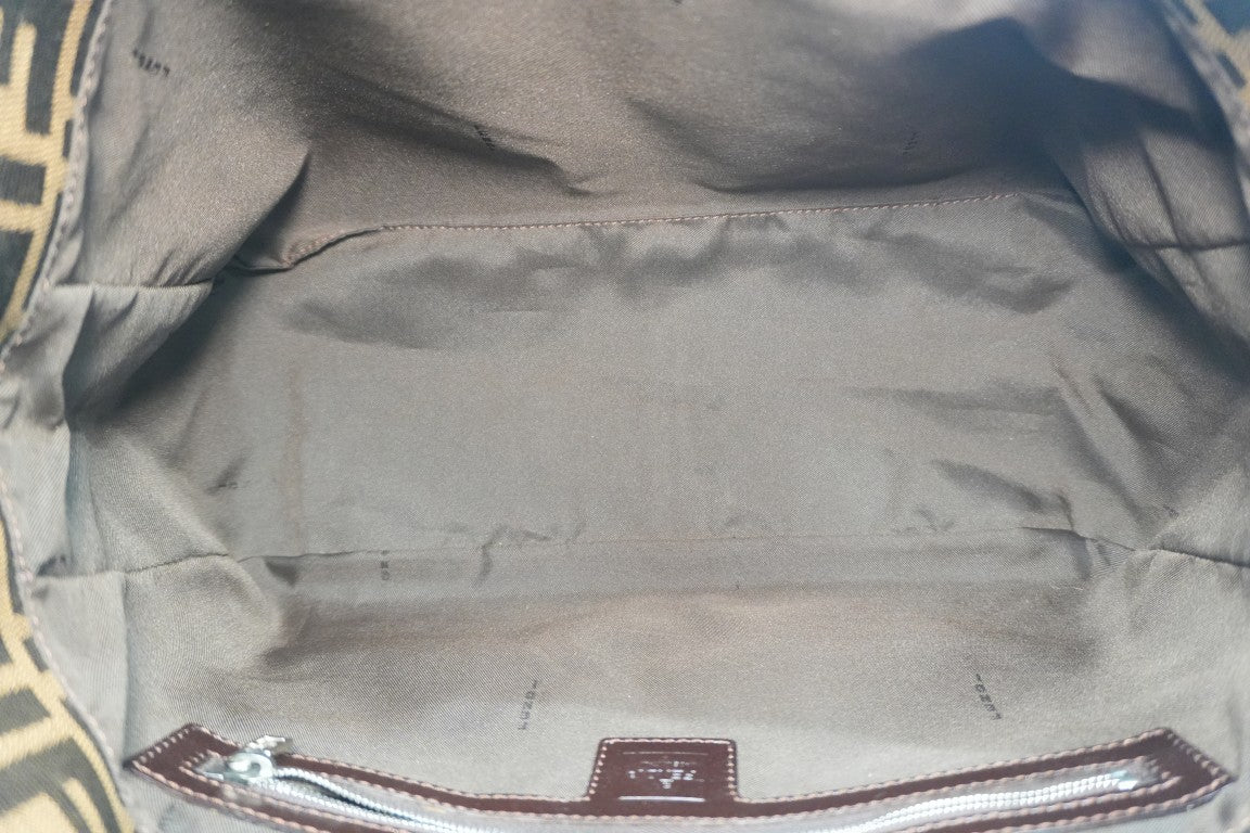 Pre-Owned Fendi Zucca Handbag Brown
