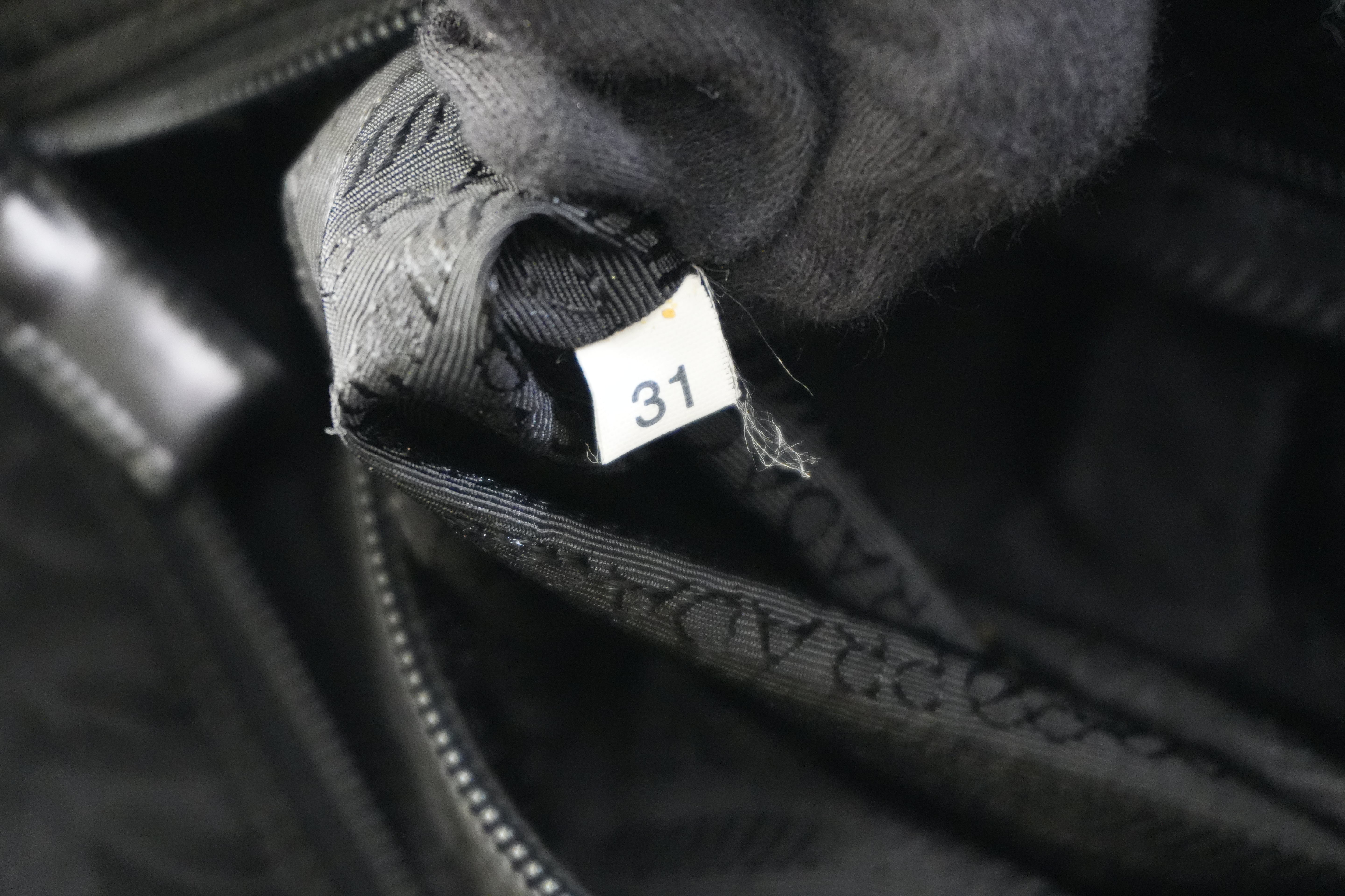 Pre-owned Prada Nylon Shoulder Bag Black