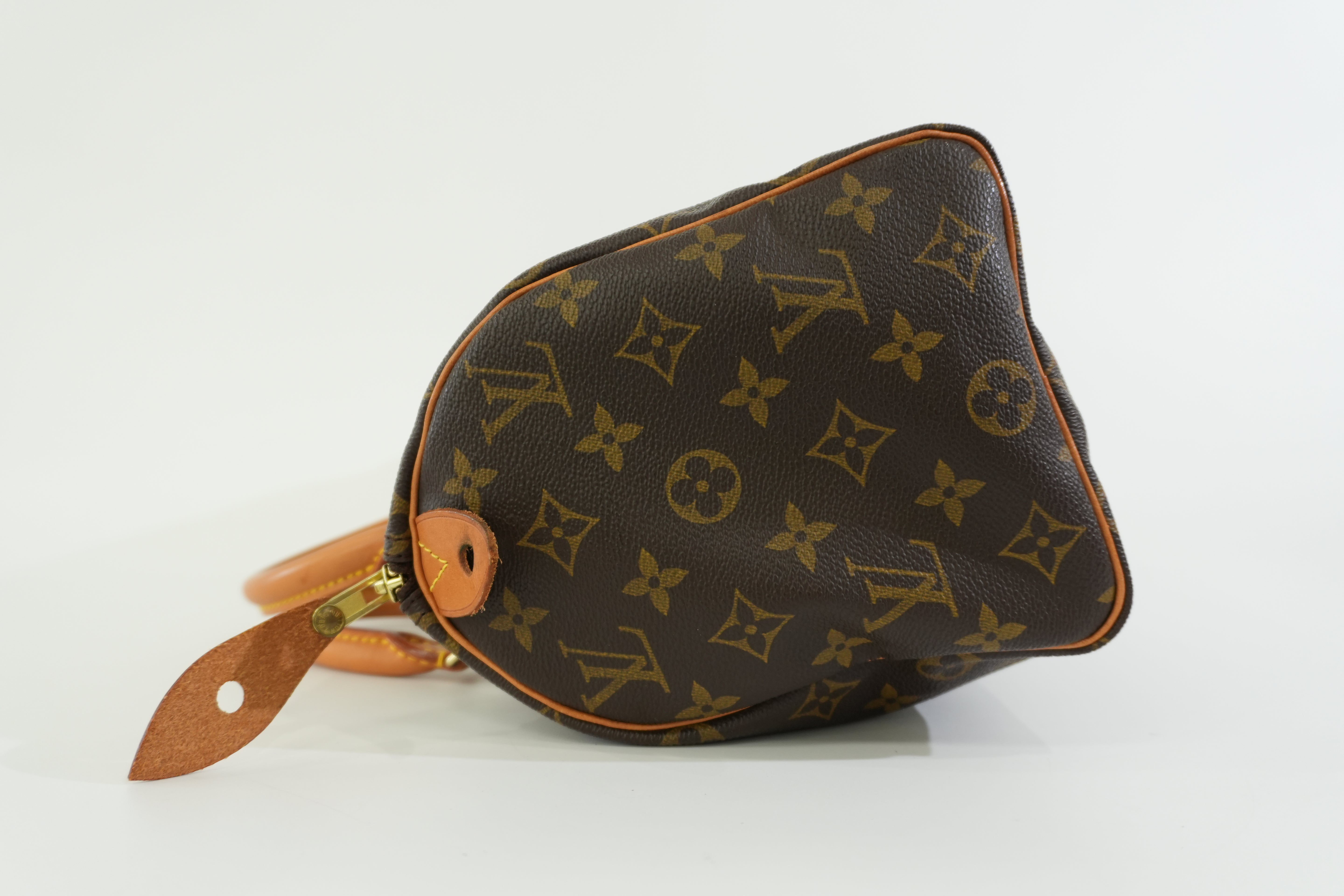 Pre-owned Louis Vuitton Monogram Speedy 25 Handbag