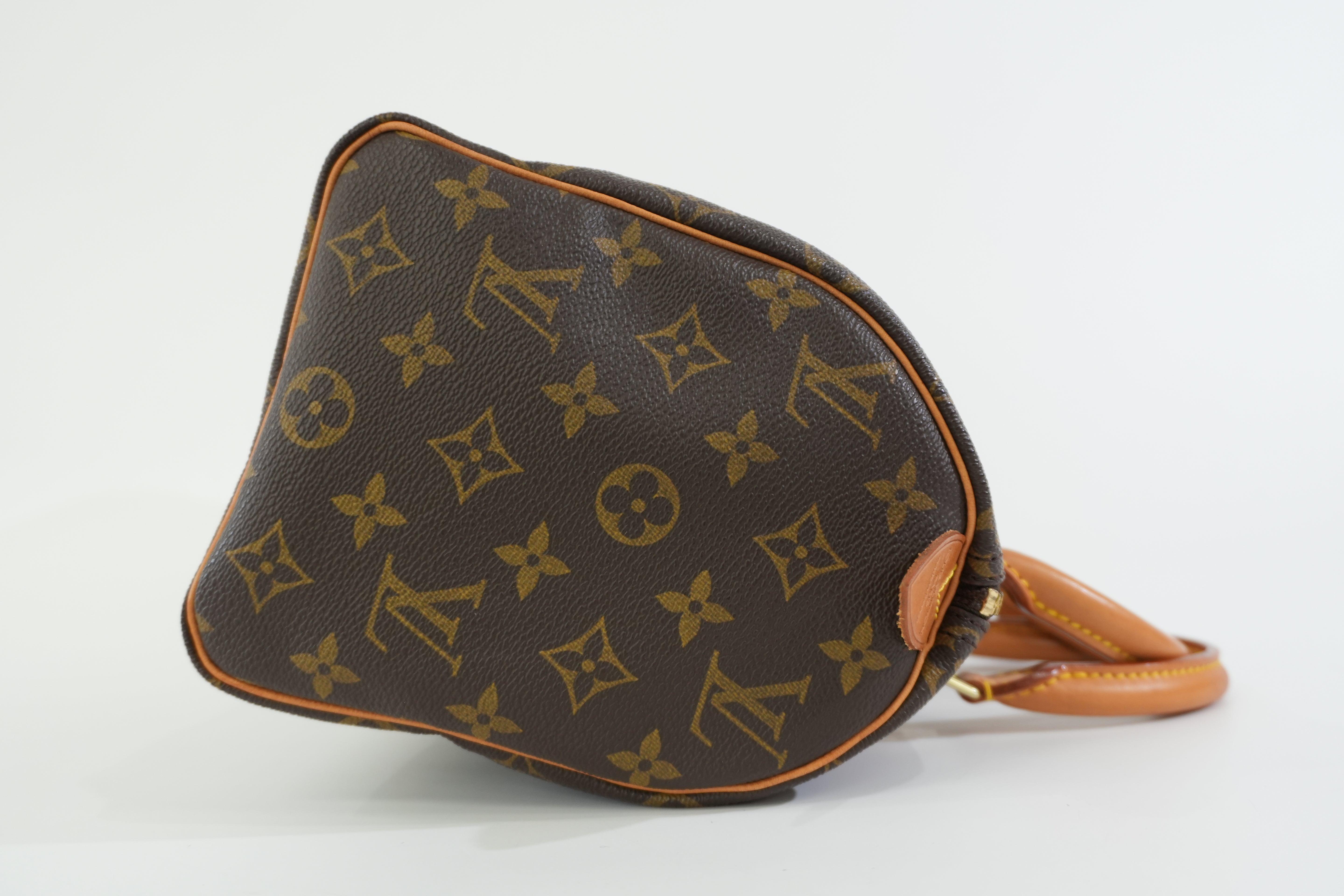 Pre-owned Louis Vuitton Monogram Speedy 25 Handbag