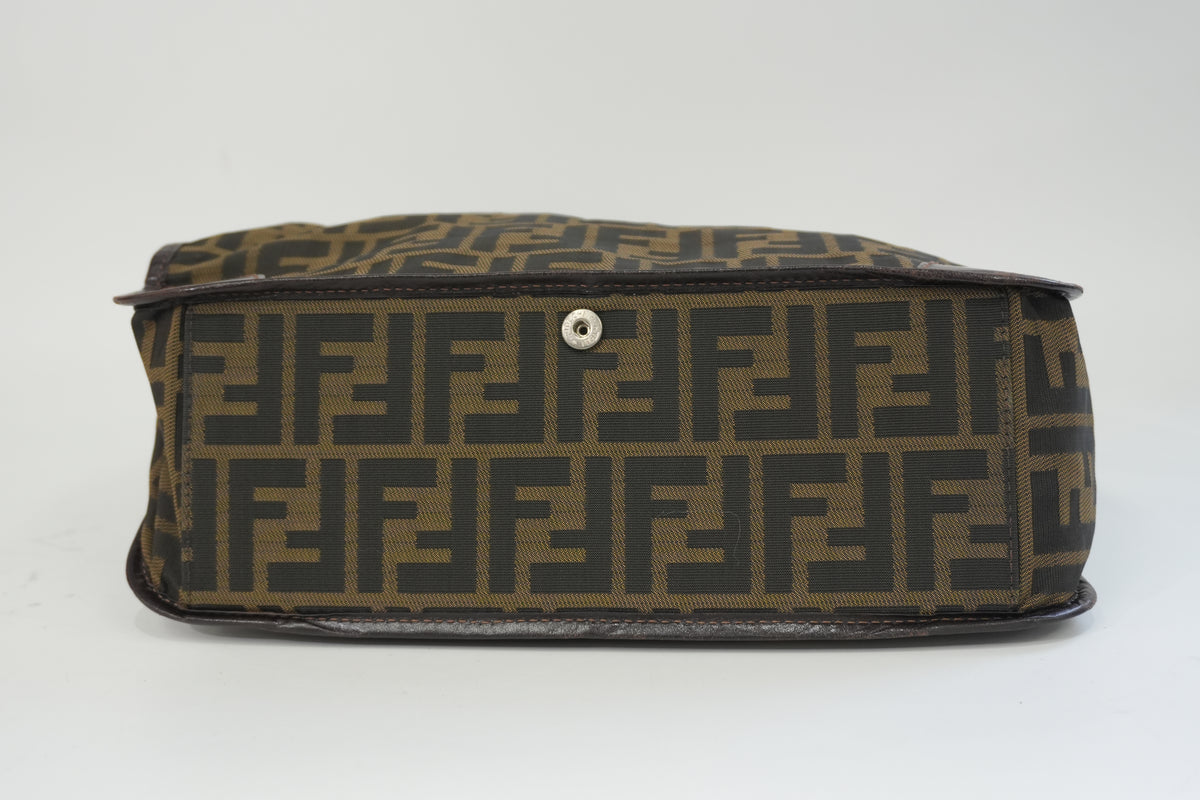 Pre-Owned Fendi Zucca Slim Tote Bag