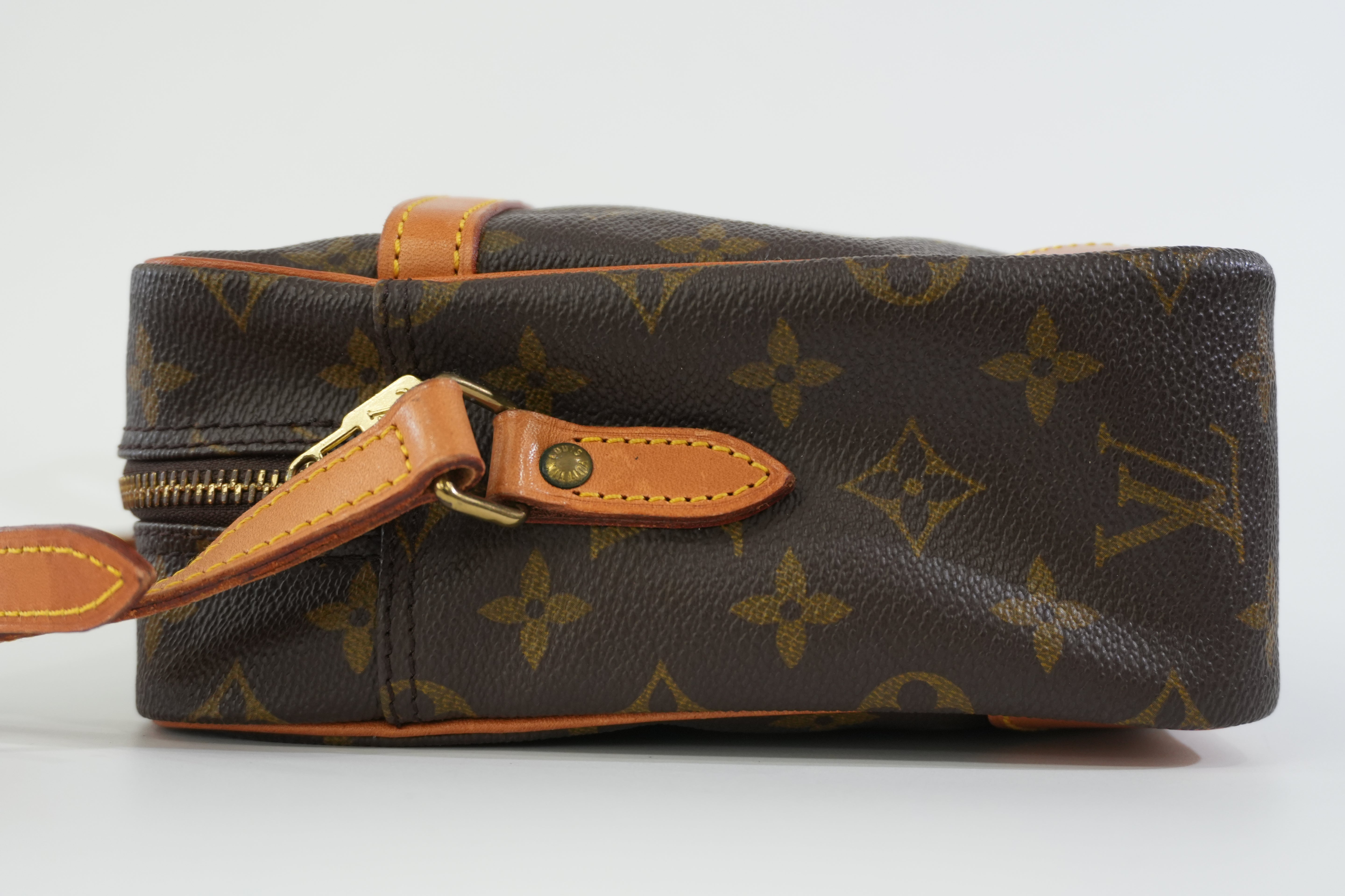 Pre-owned Louis Vuitton Monogram Trocadero GM Shoulder Bag