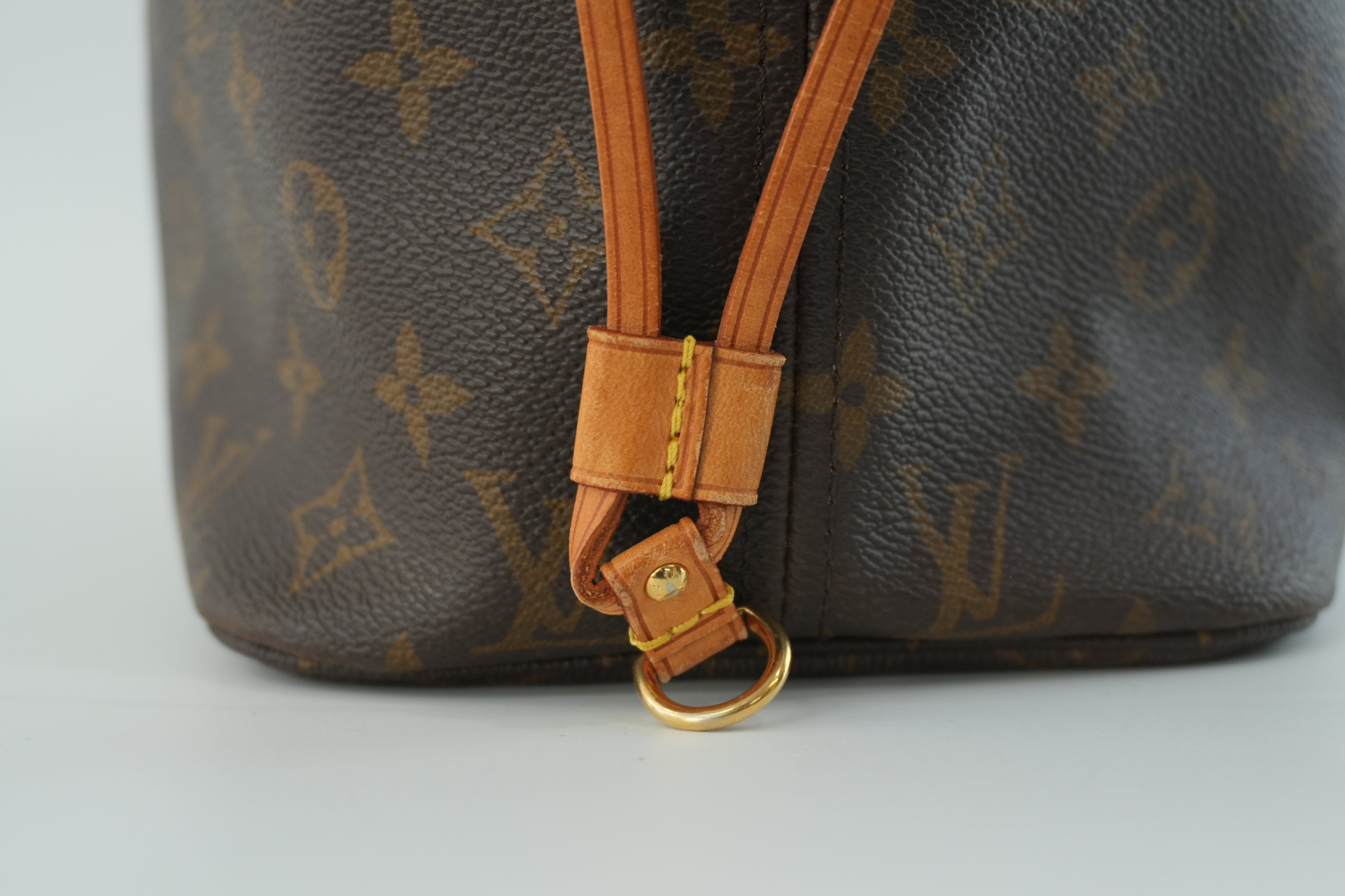 Louis Vuitton Monogram Neverfull MM Shoulder Tote Bag Used