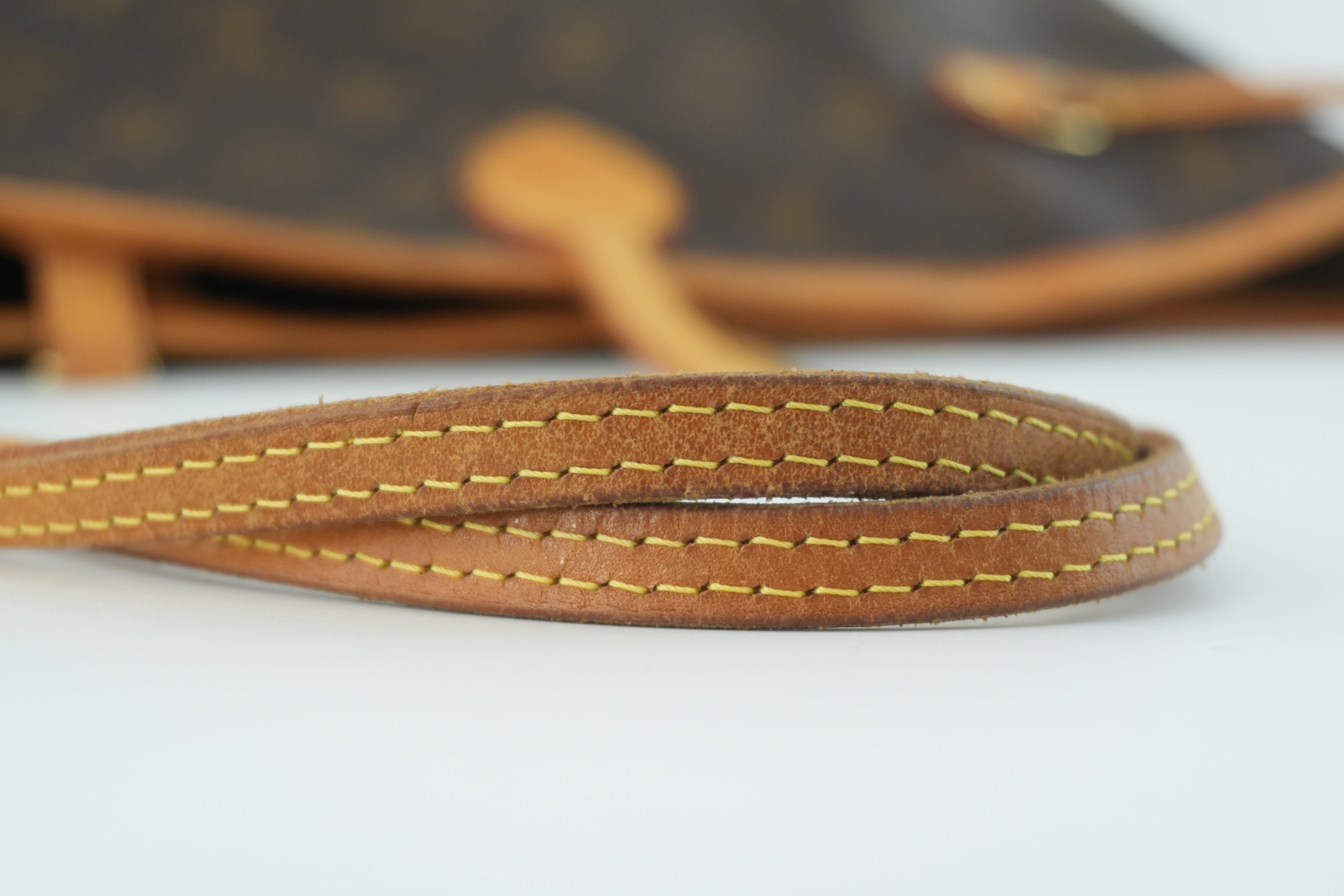 Louis Vuitton Monogram Neverfull MM Shoulder Tote Bag Used