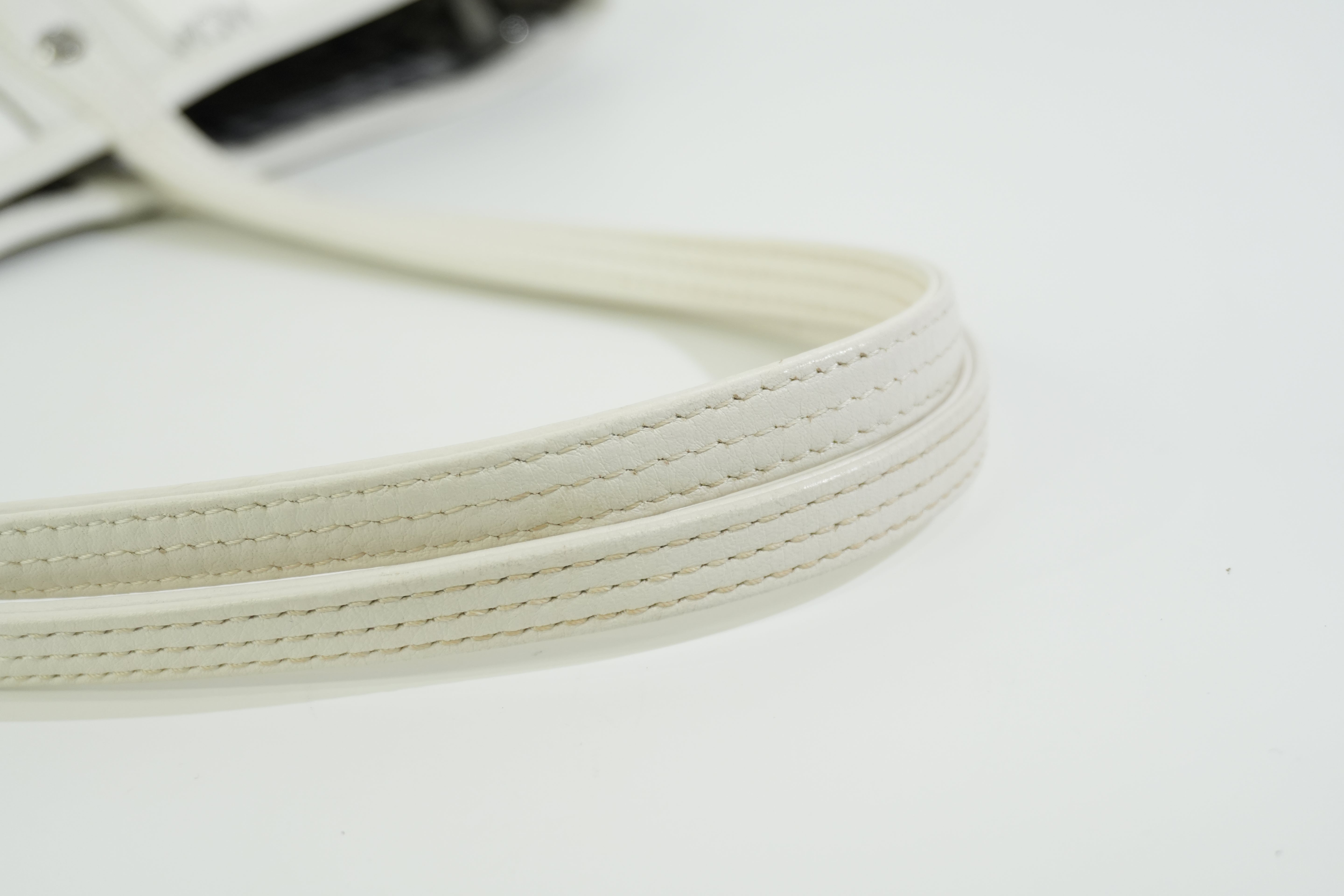 Pre-owned MCM Tote Bag with Pouch White