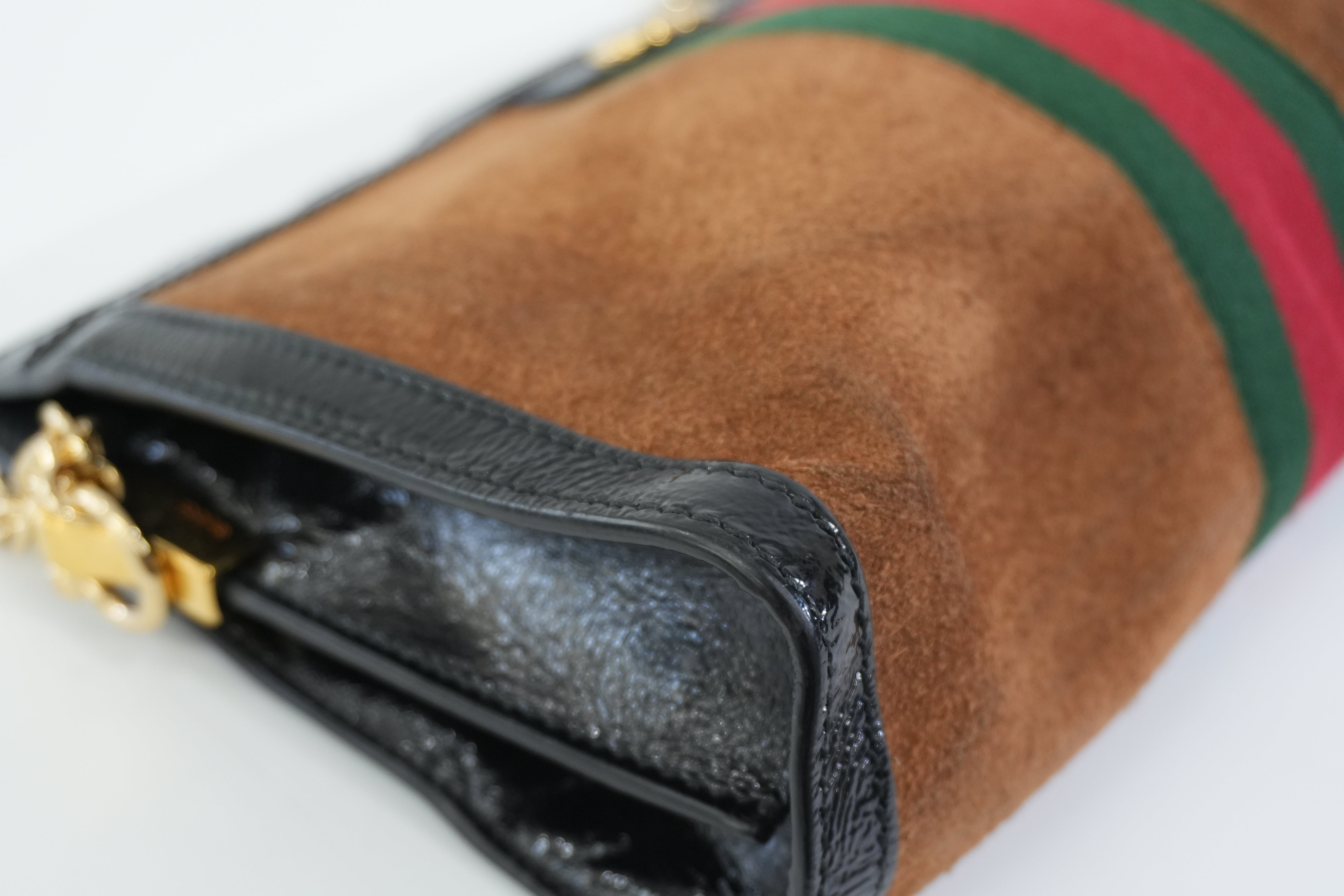 Pre-owned Gucci Suede Leather Chain Shoulder Bag Brown