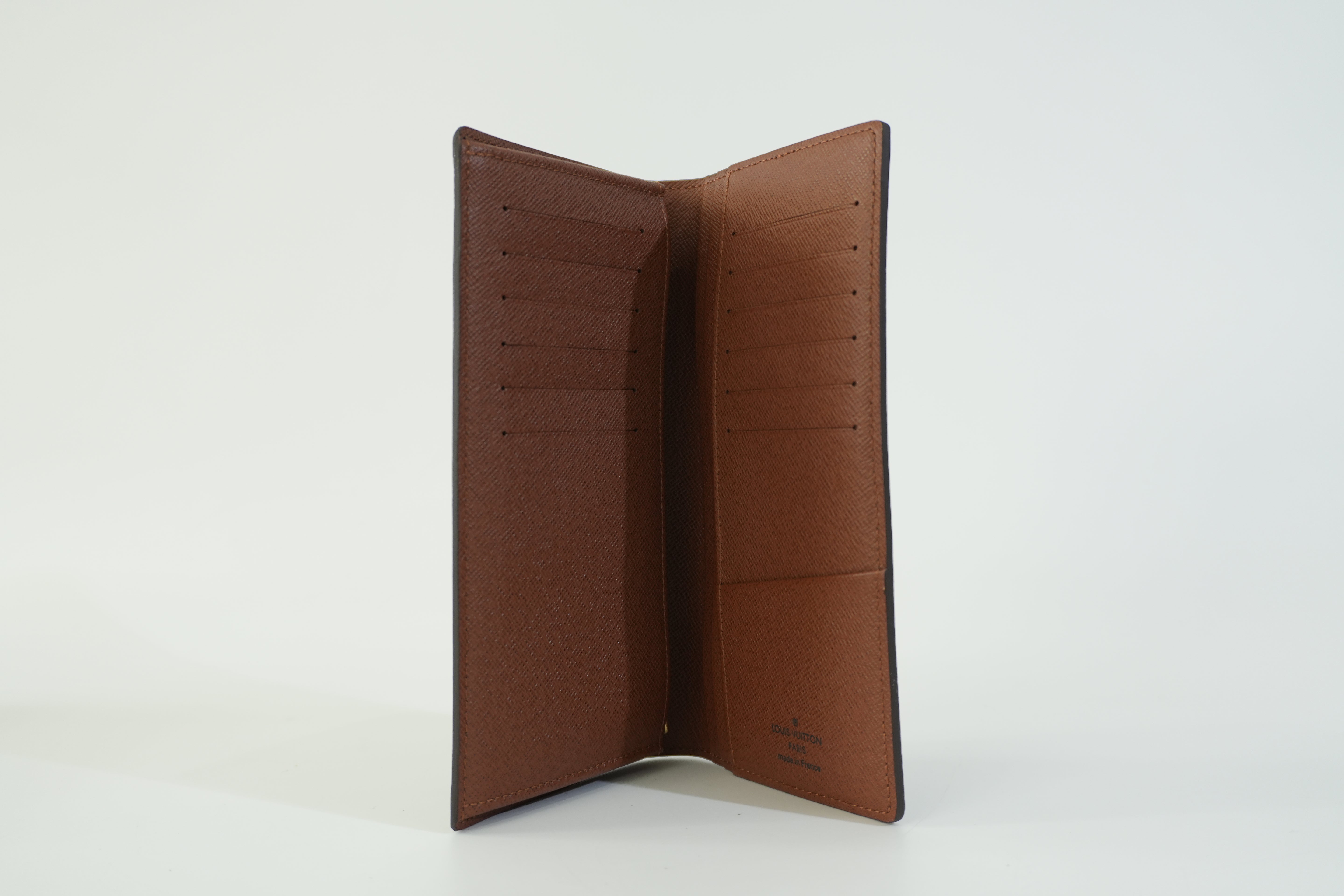 Pre-owned Louis Vuitton Monogram Brazza Wallet