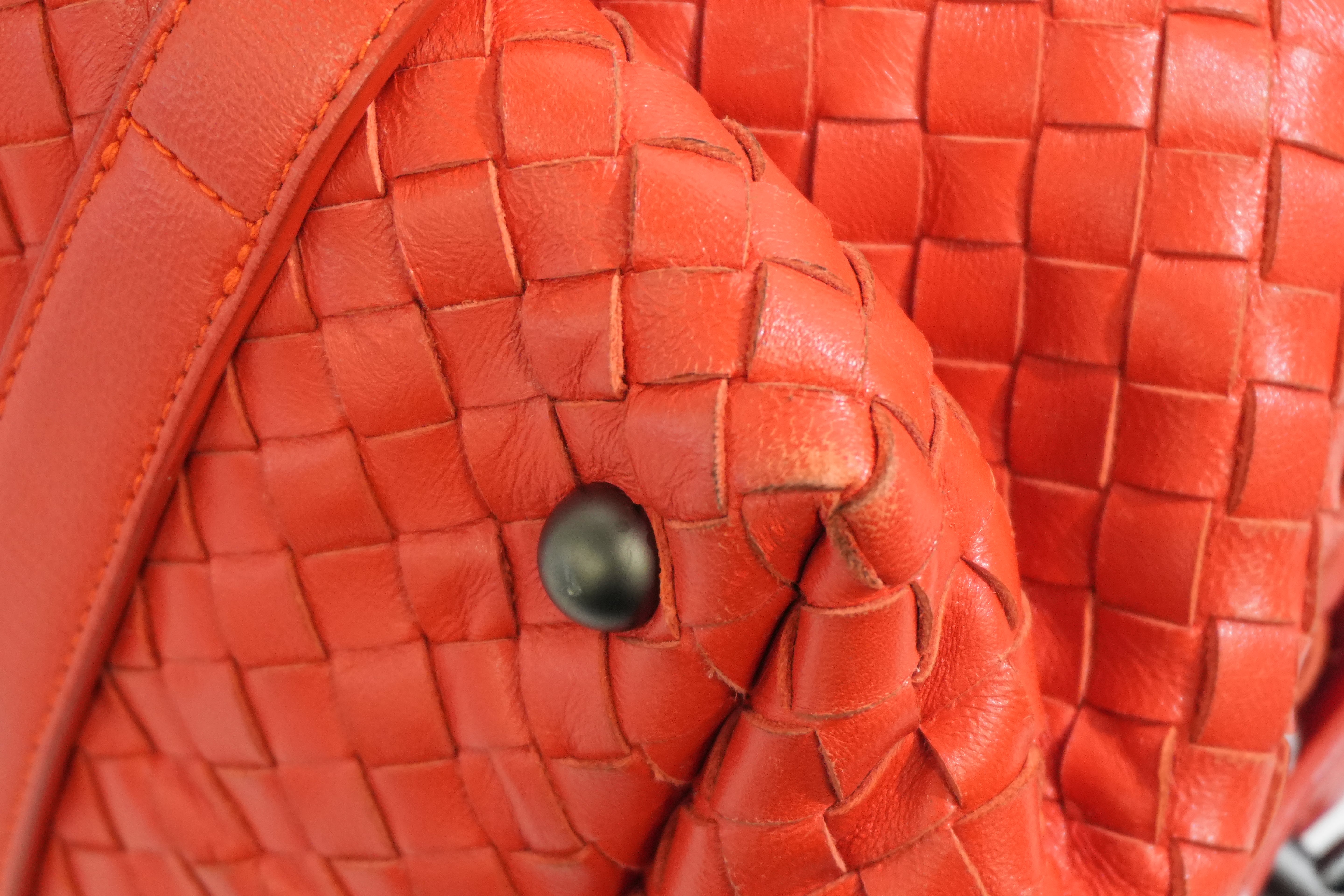 Per-owned Bottega Intreciatto Shoulder Bag Orange
