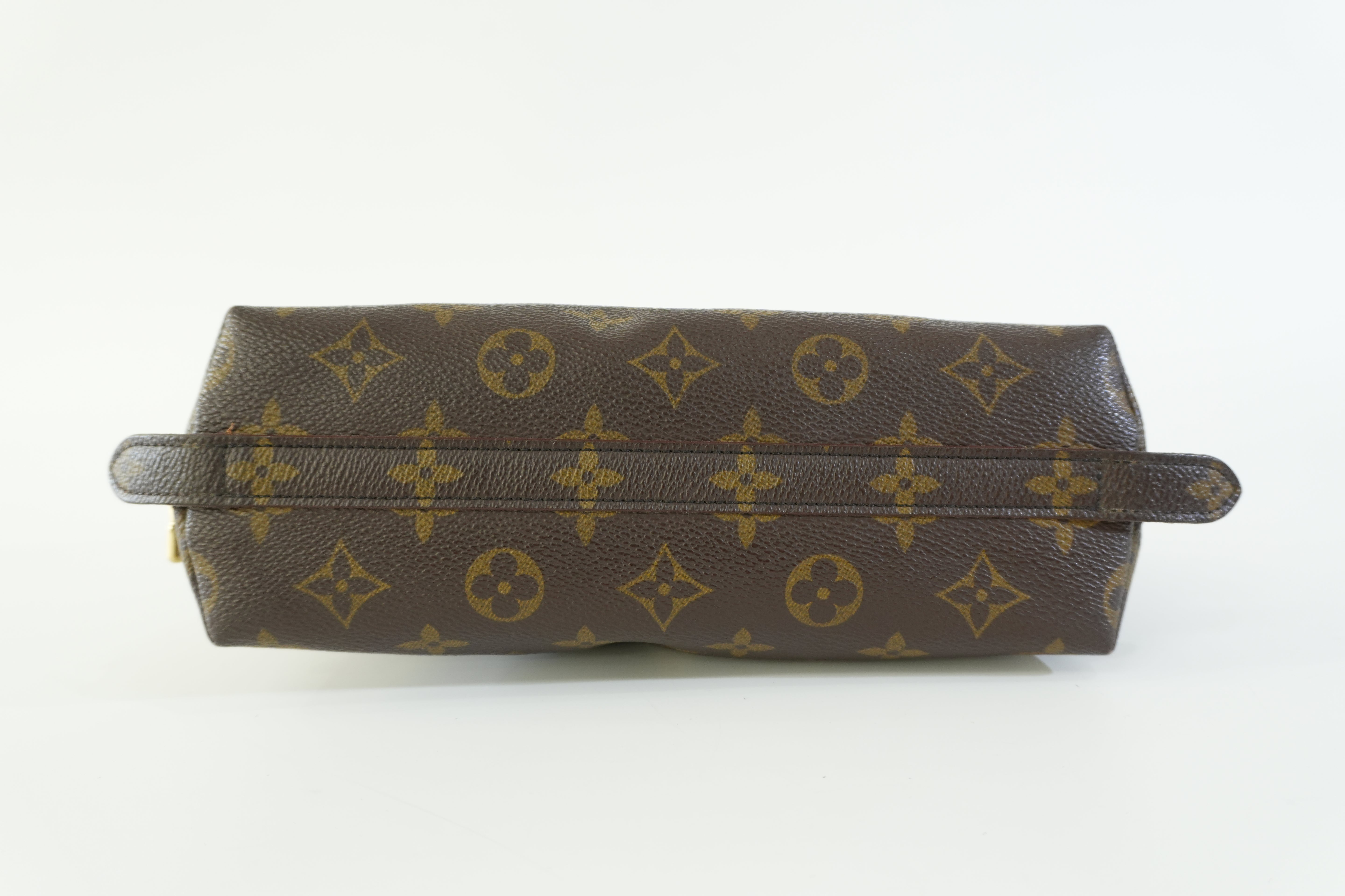 Pre-owned Louis Vuitton Monogram Demi Ronde Pouch