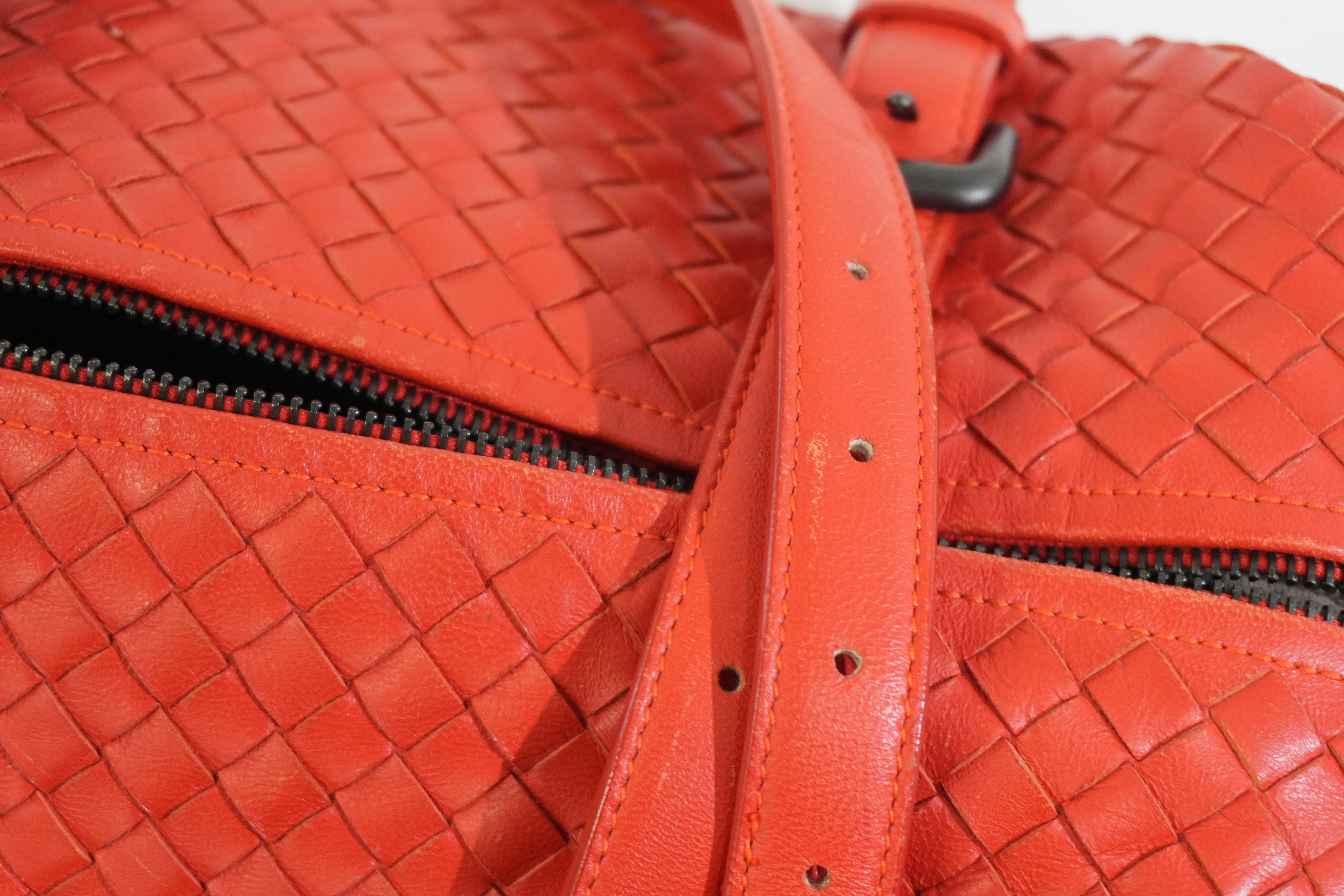 Per-owned Bottega Intreciatto Shoulder Bag Orange